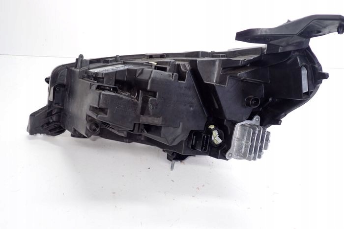 OPEL CORSA F FULL LED 19-23 reflektor right light right 39162654