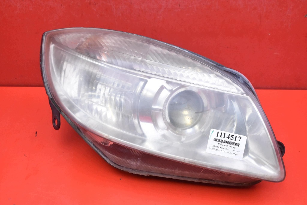REFLEKTOR right light front lens EU 247832-00 SKODA ROOMSTER 06-10