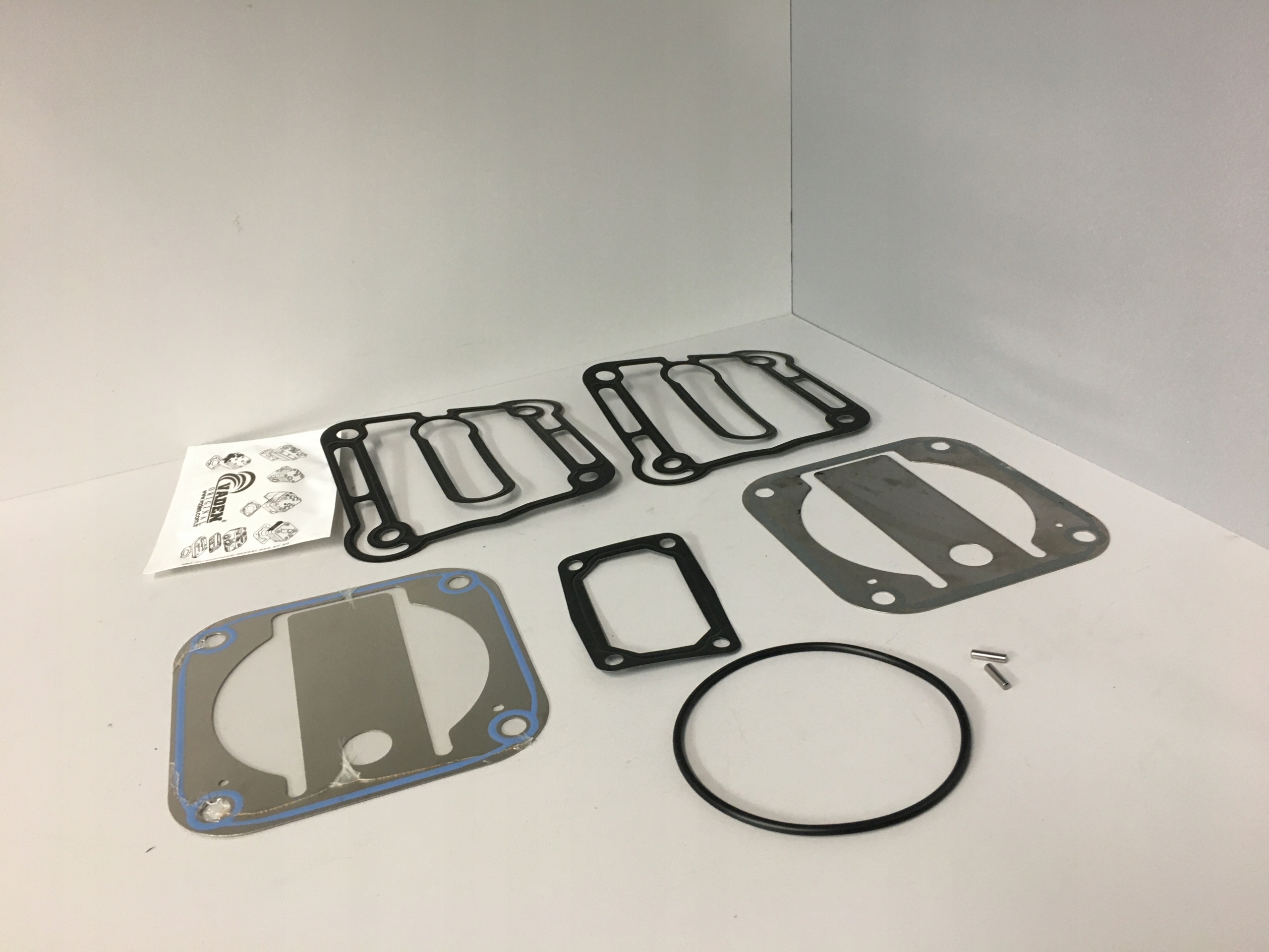 ZESTAW USZCZELEK SPREZARKI KOMPRESORA LK3994 IVECO