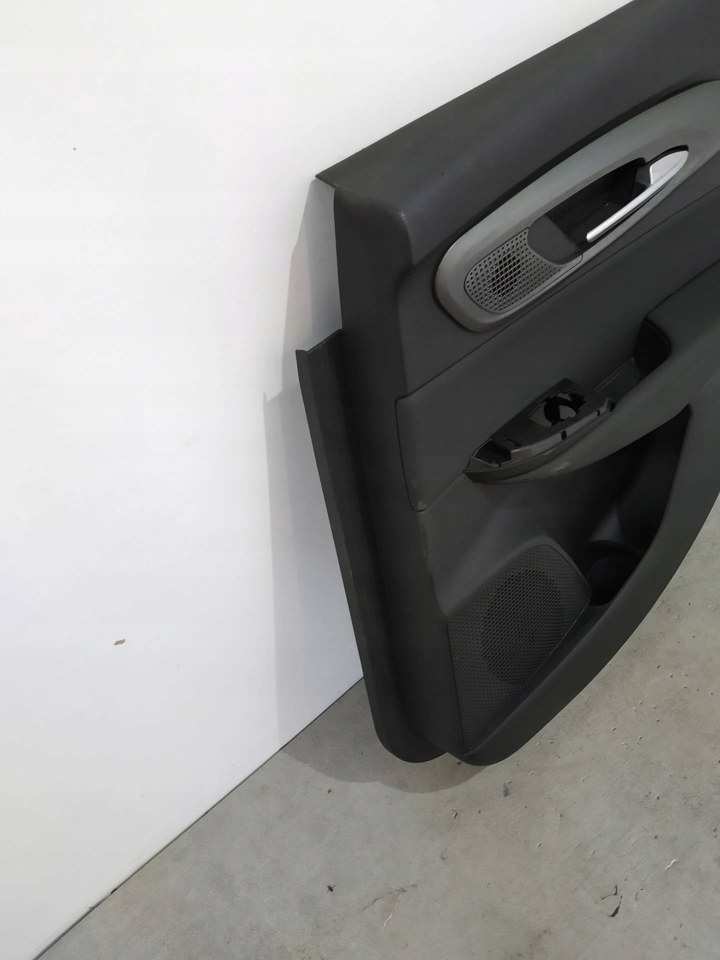 upholstery side right rear part Alfa Romeo Tonale and ( (2022- )