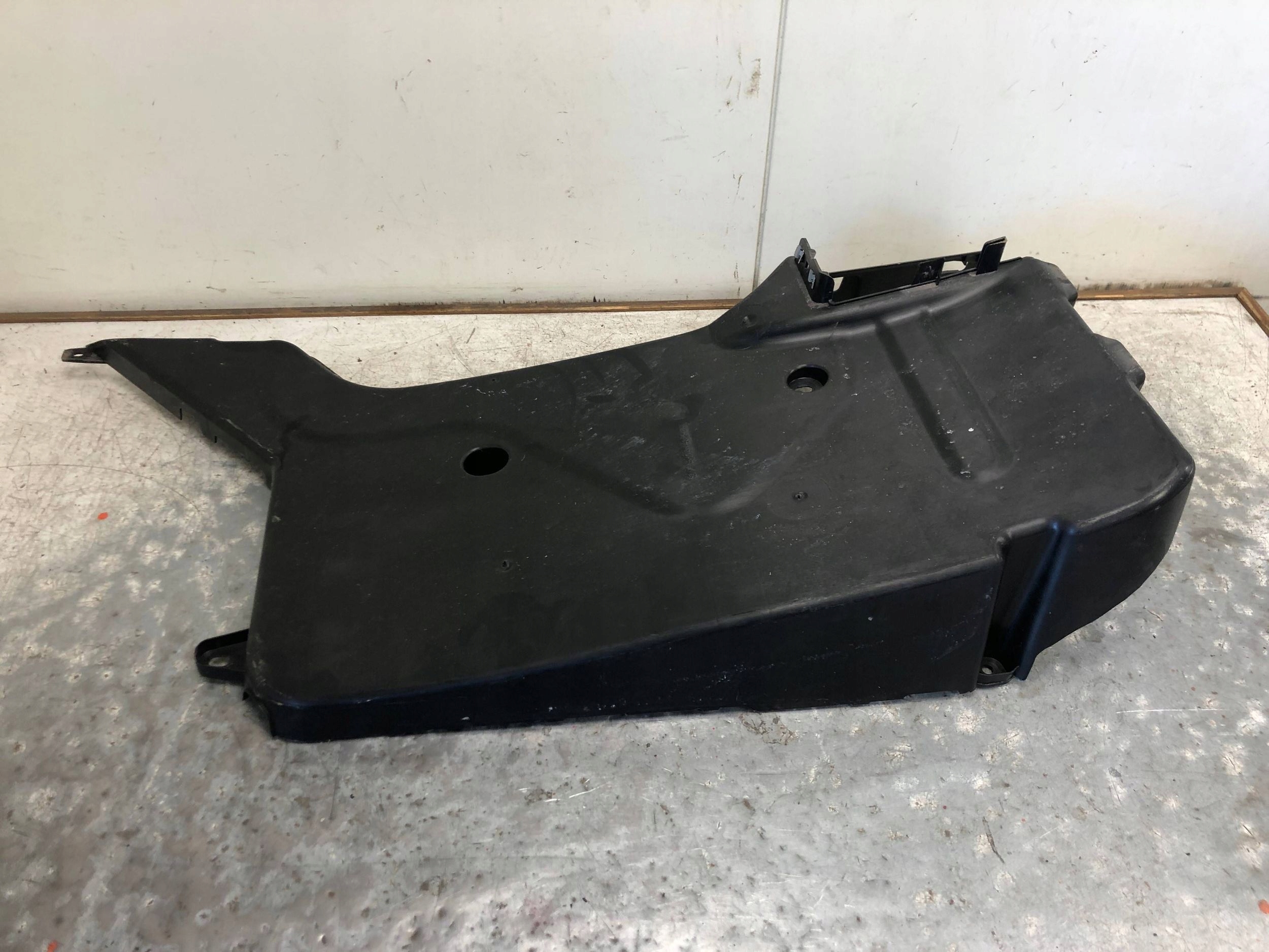Blende Abdeckung TUNELU VW CRAFTER II MAN TGE 7C1863419AB