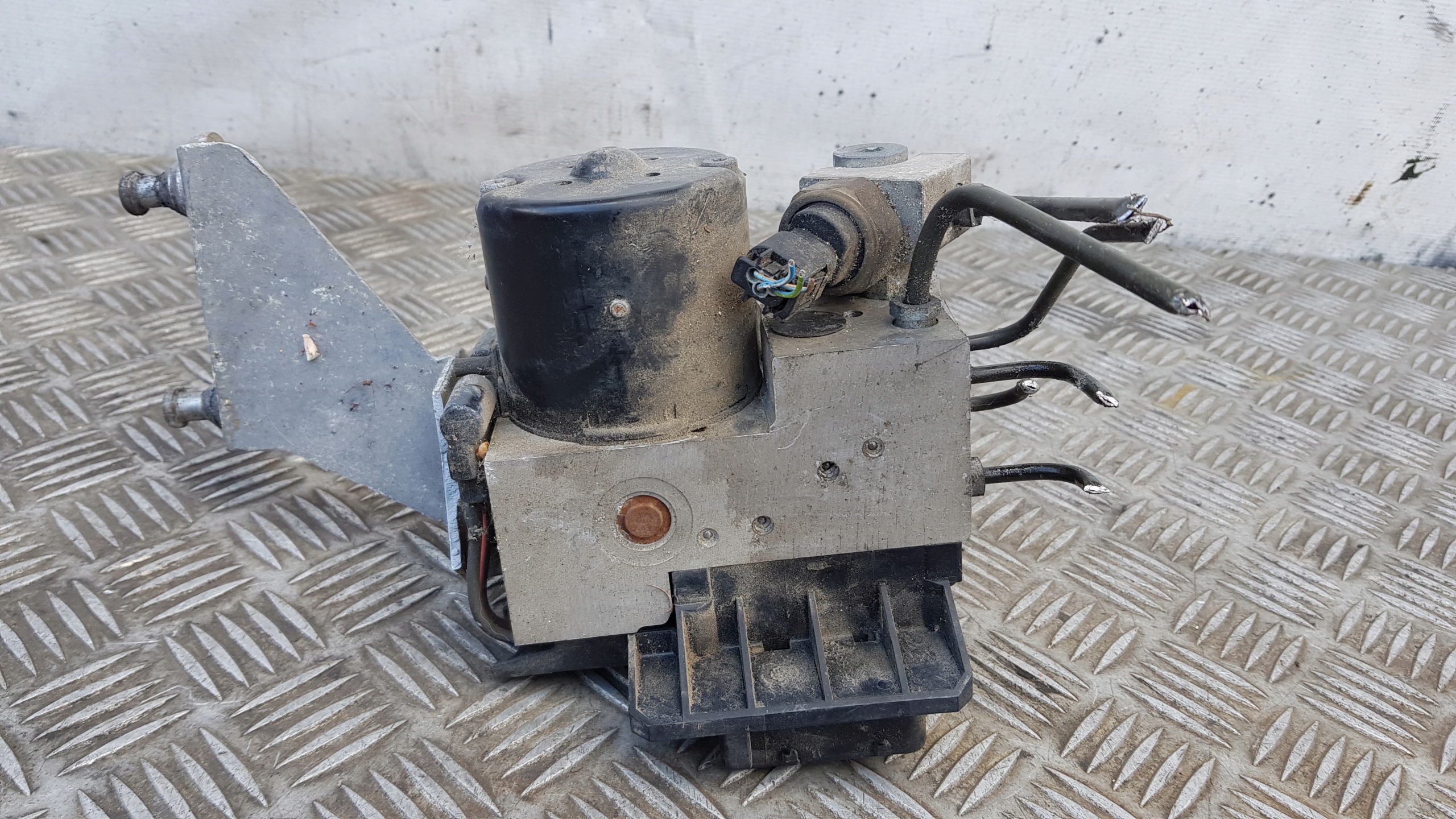 MERCEDES W220 Pompa ABS A0034318012