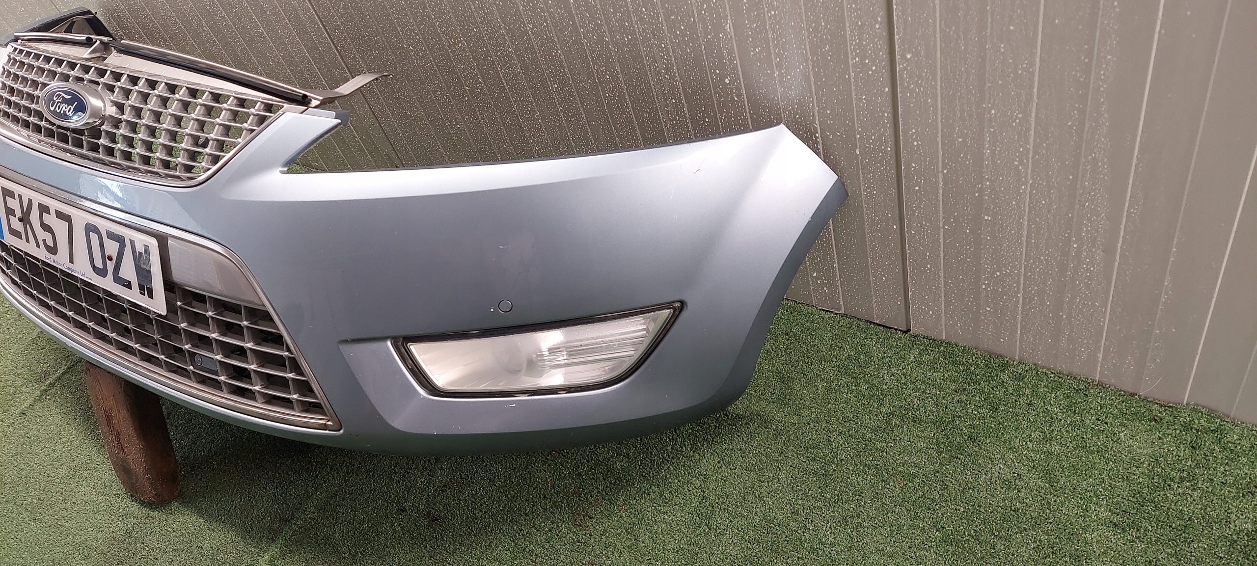 bumper front complete FORD MONDEO MK4 06-10 LAK: 86