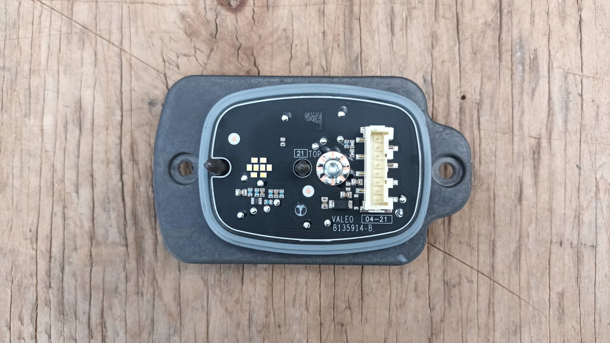 MODULO LED FORD KUGA III 19-> SPINA 8 PIN
