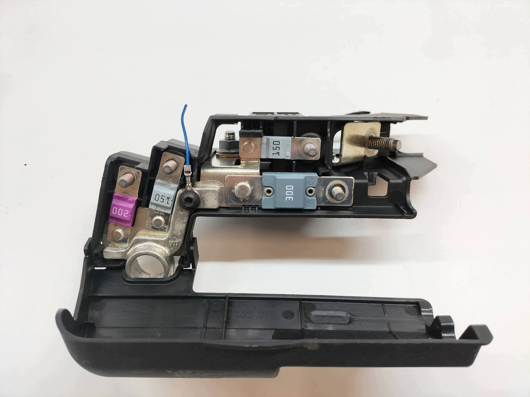 Klemme PLUS AKUMULATORA 4M0915459B Audi Q7 II (2015-2026) SQ7