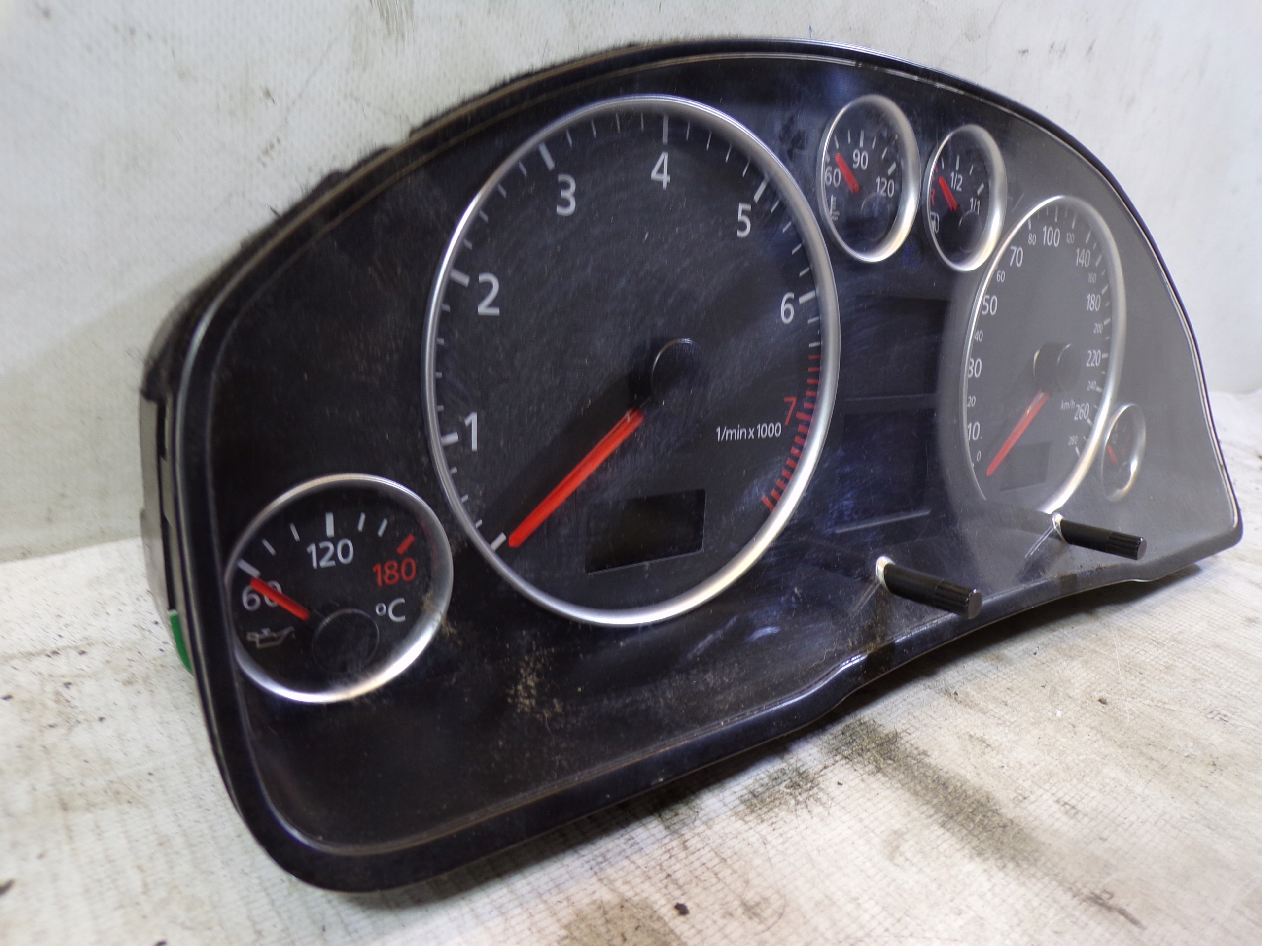 dials dials AUDI A6 C5 ALLROAD 4Z7920900