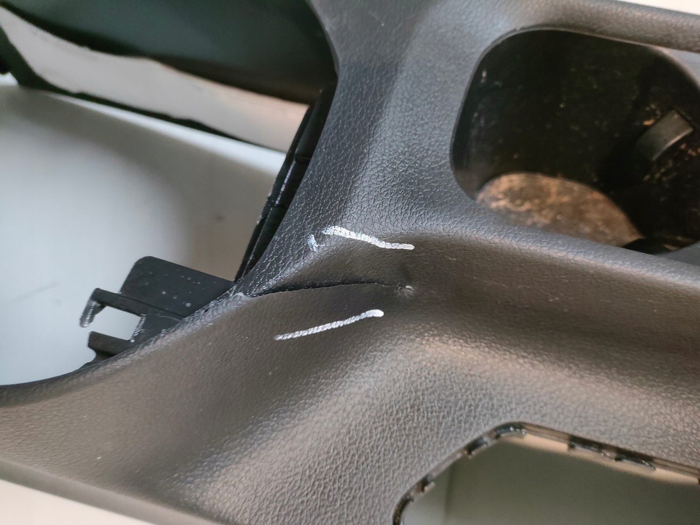 Hyundai I30N тунель подлокотник европа