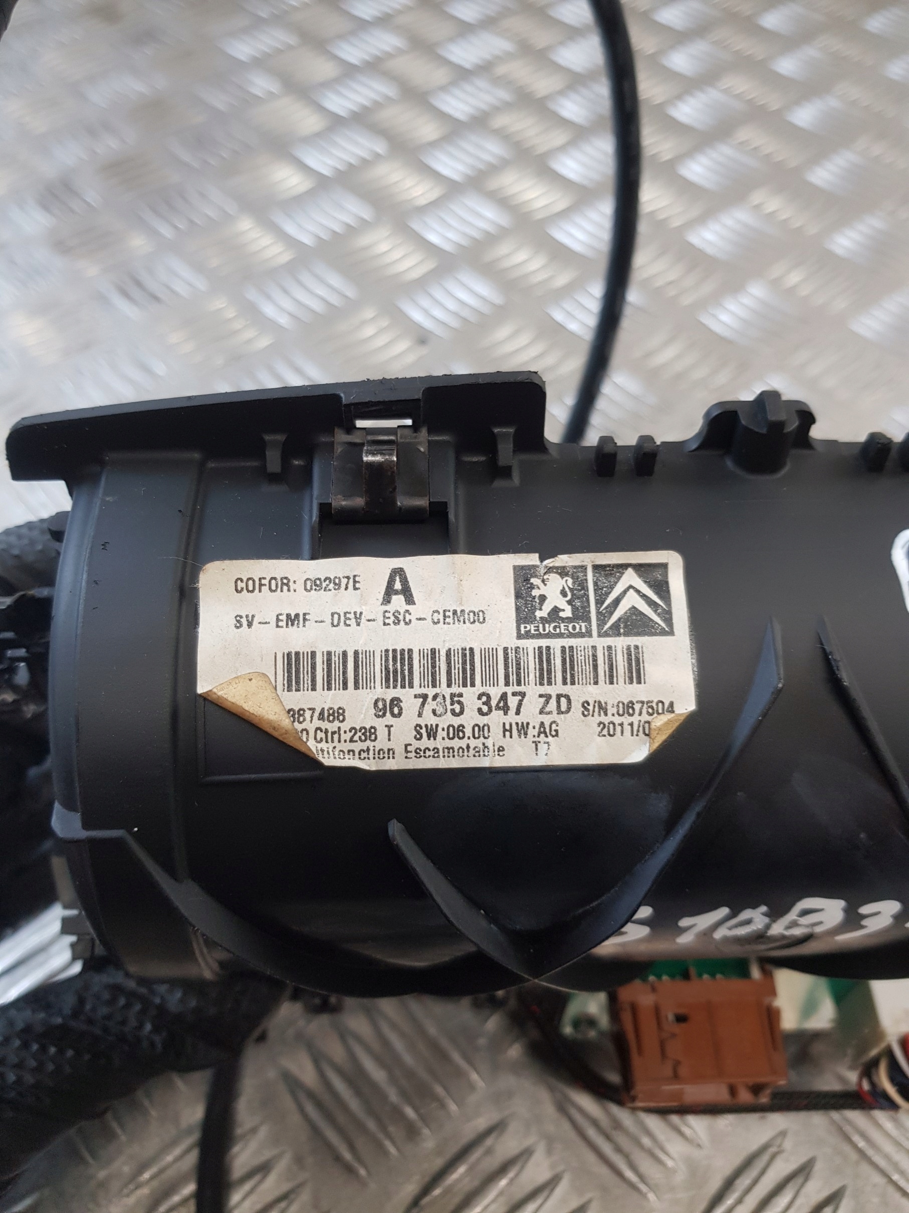display navigation devices 96735347ZD PEUGEOT 308 and
