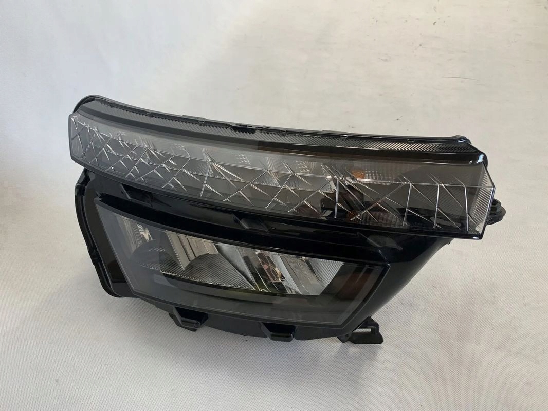 Skoda Kamiq 19r Reflektor right light right 2019 Full led