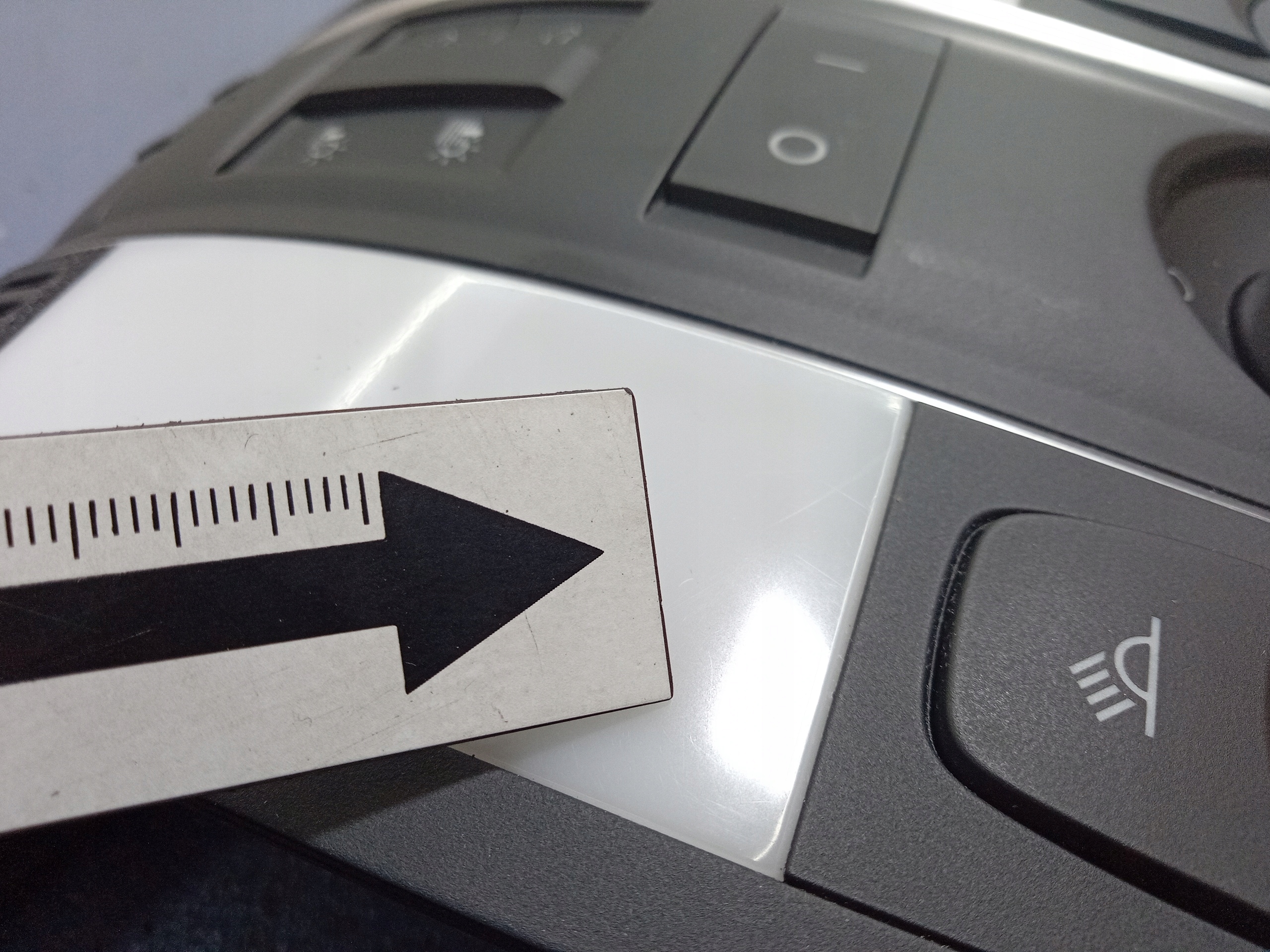 Audi Q7 и 4L 4L0947135R