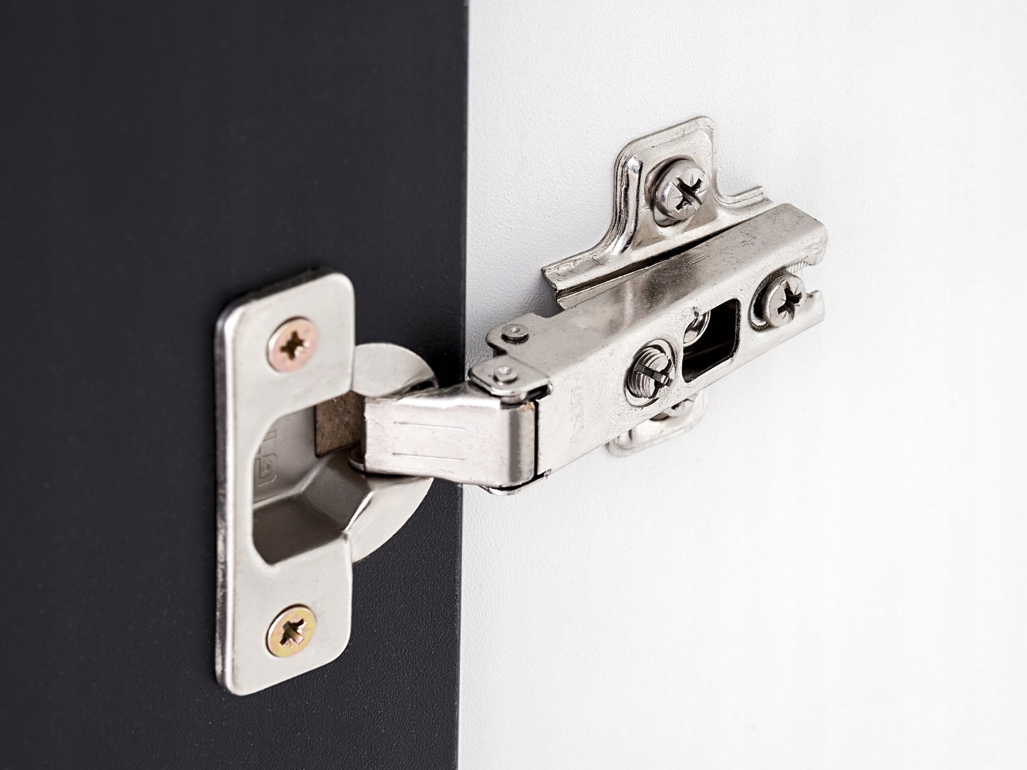 SZAFA REGAŁ GARDEROBA NA UBRANIA BUTY PÓŁKI BIAŁY MAT GRAFIT MAT 70 cm Kolekcja MEBLE POKOJOWE / MEBLE MŁODZIEŻOWE