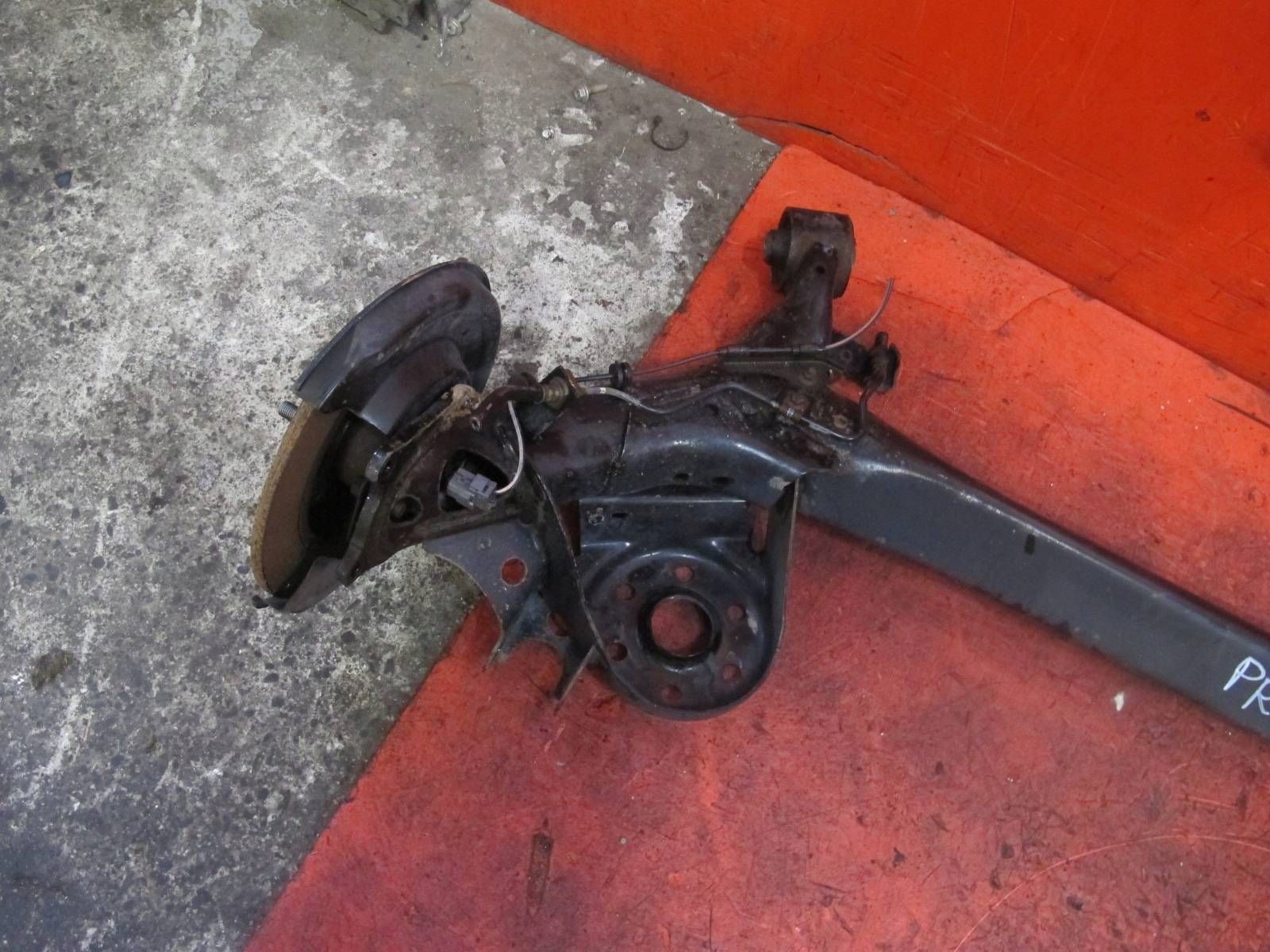 TOYOTA PRIUS 3 III W3 sider axis springing rear part rear