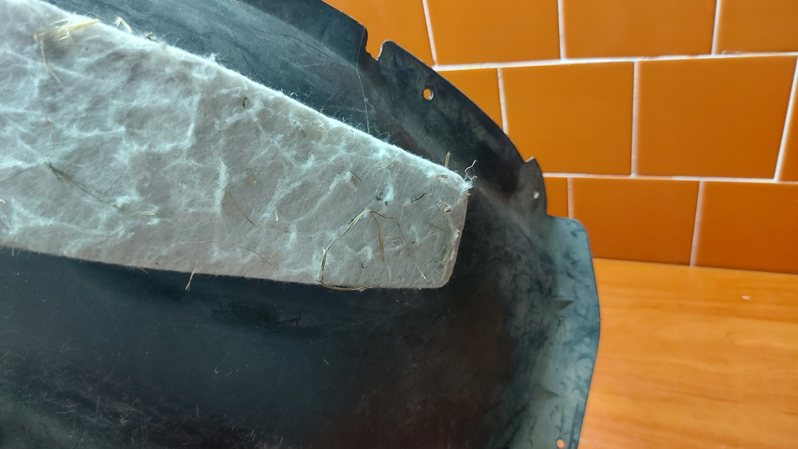 mudguard right front SKODA KAMIQ SCALA 19