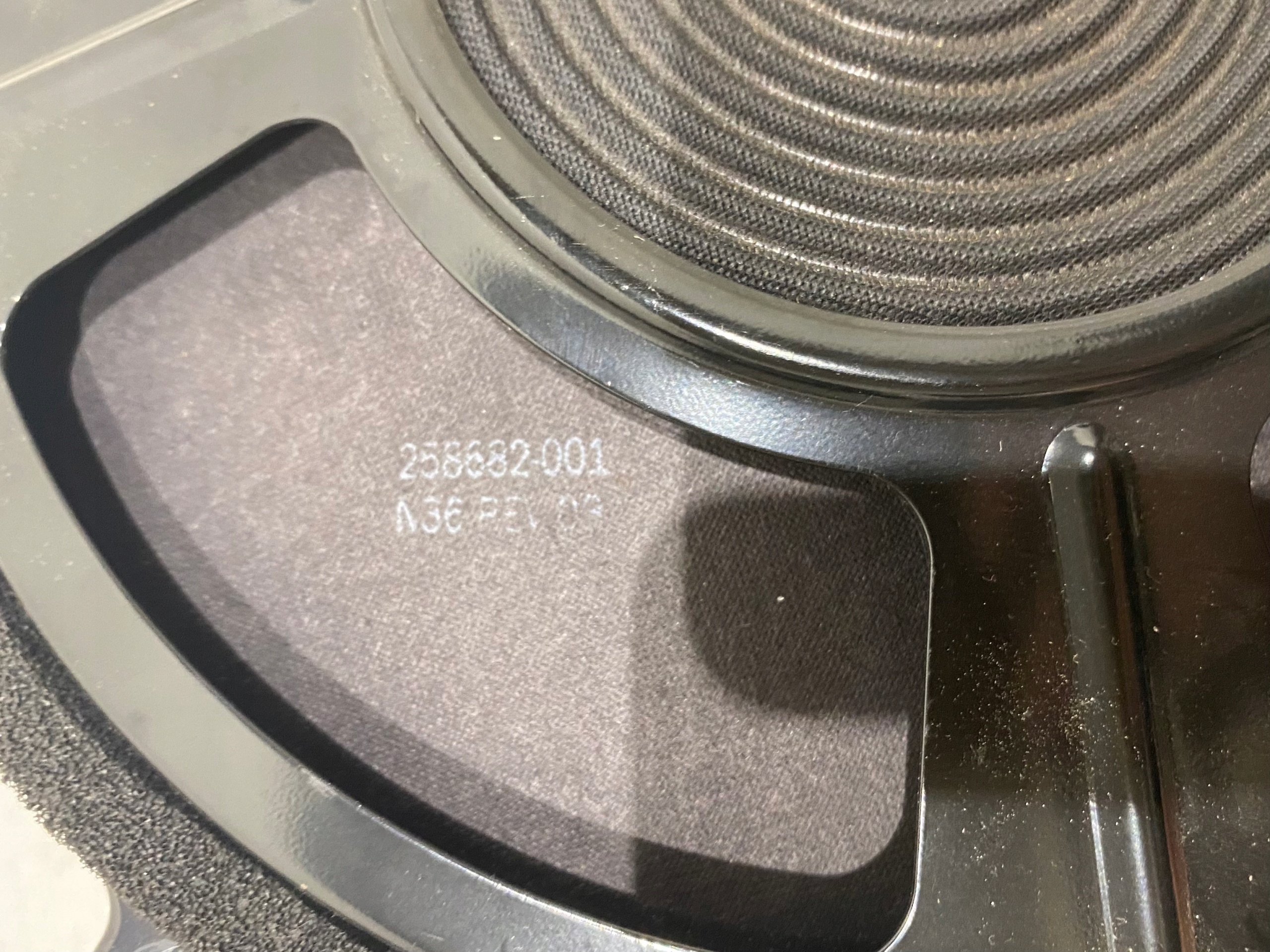MASERATI QUATTROPORTE GT BOSE speaker 197503