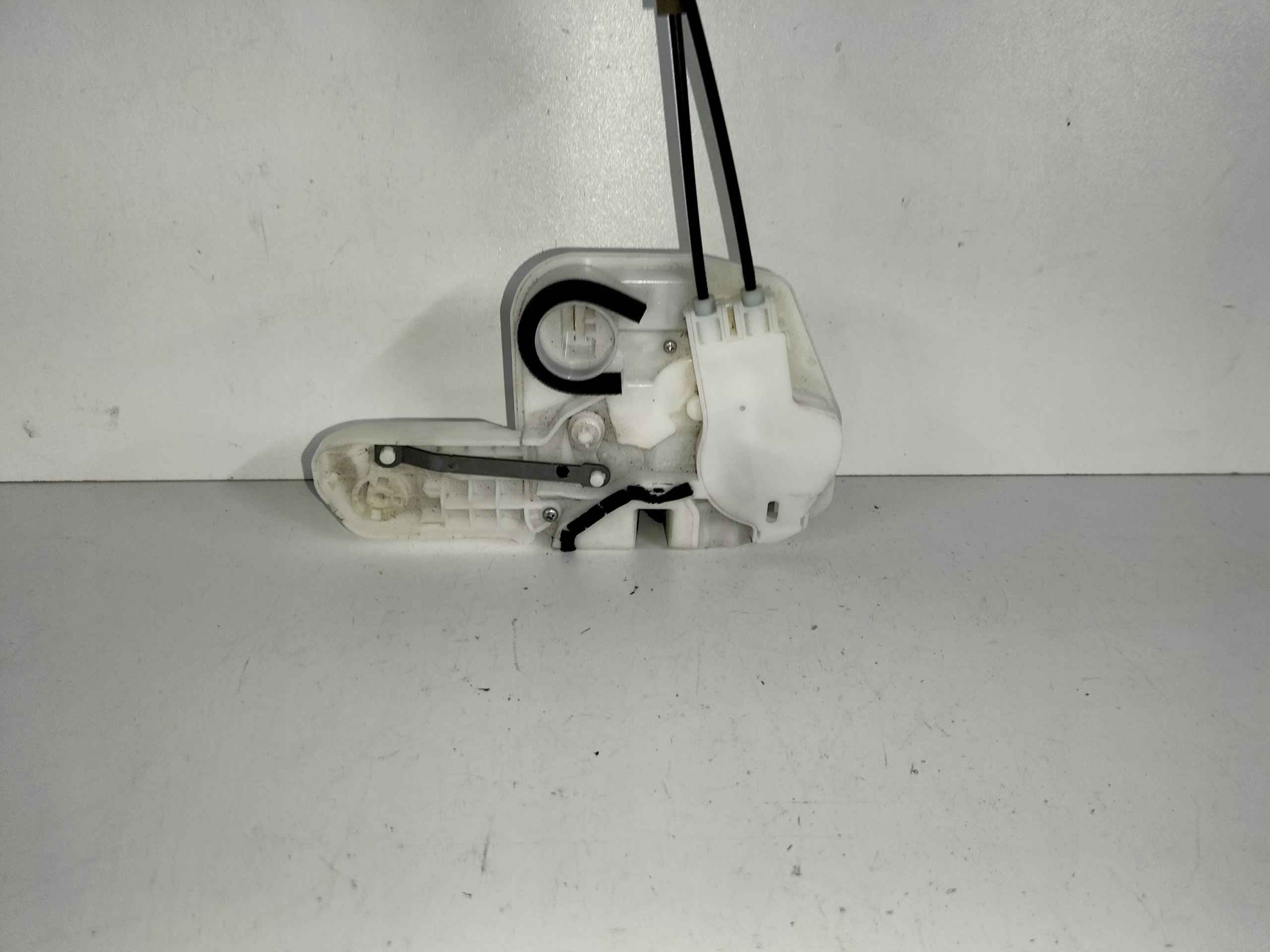 lock door przednich front left MITSUBISHI ASX 10
