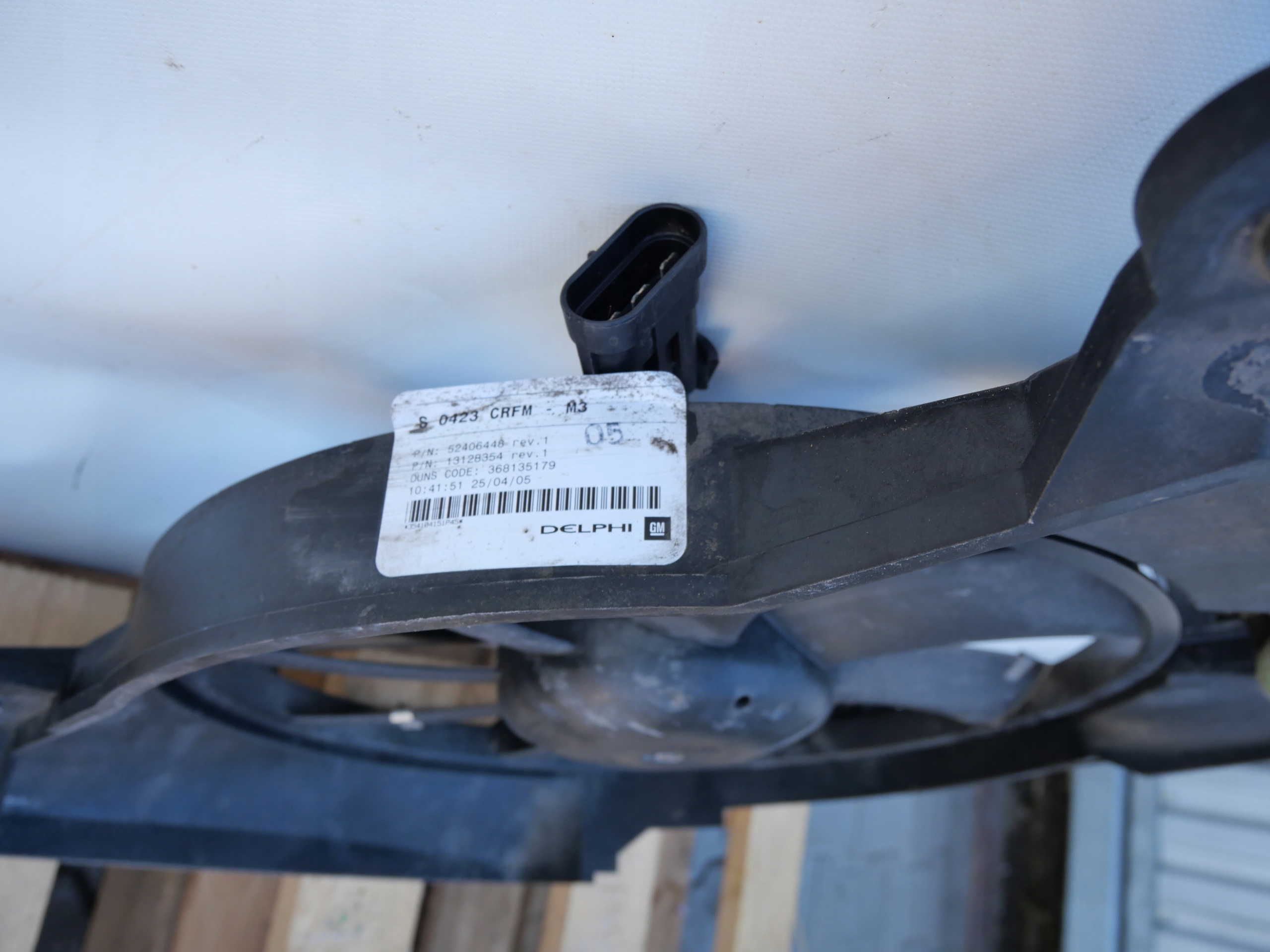 ventilátor chladiče vody MOTORU OPEL MERIVA
