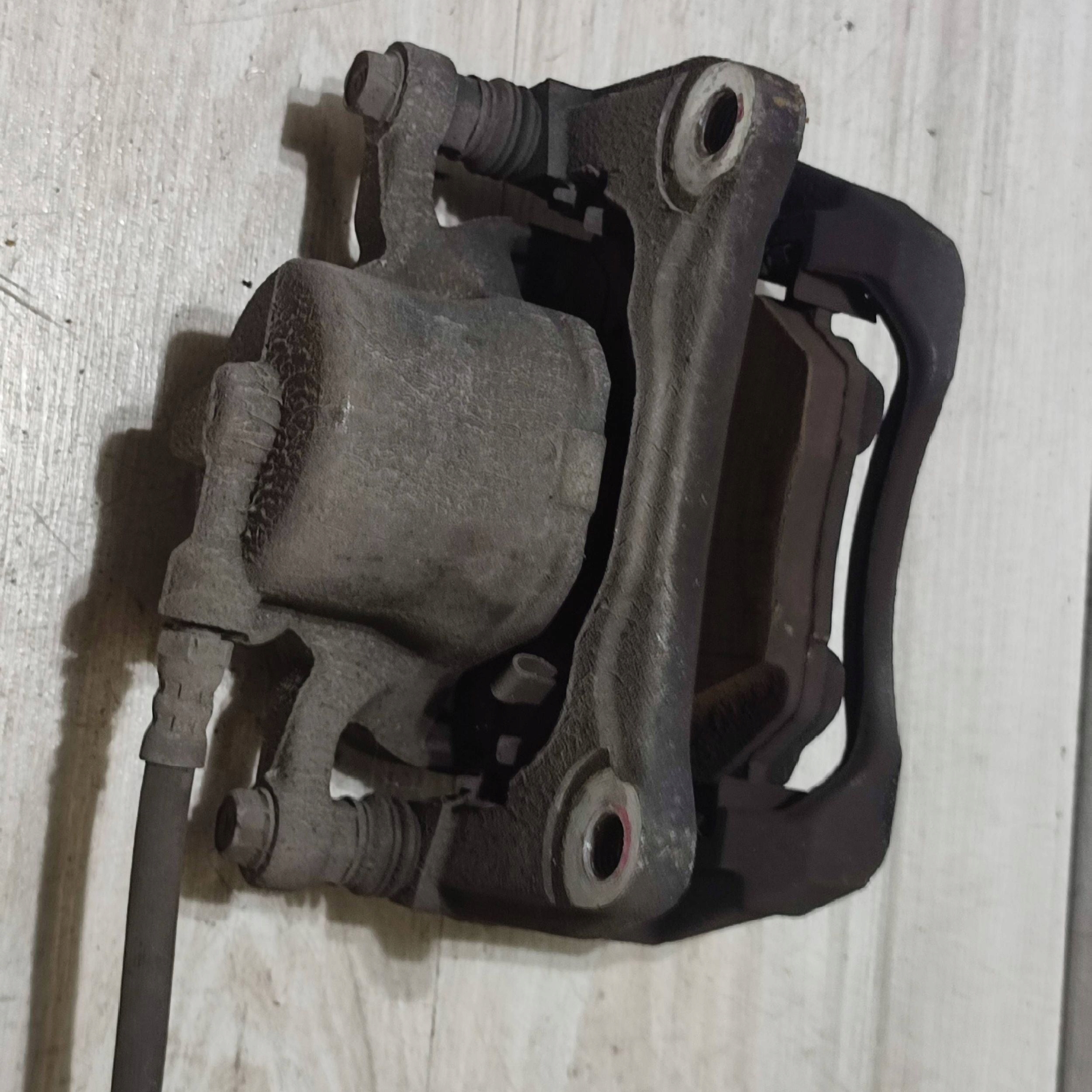 caliper brake front front side left Fiat 500X 00521312920
