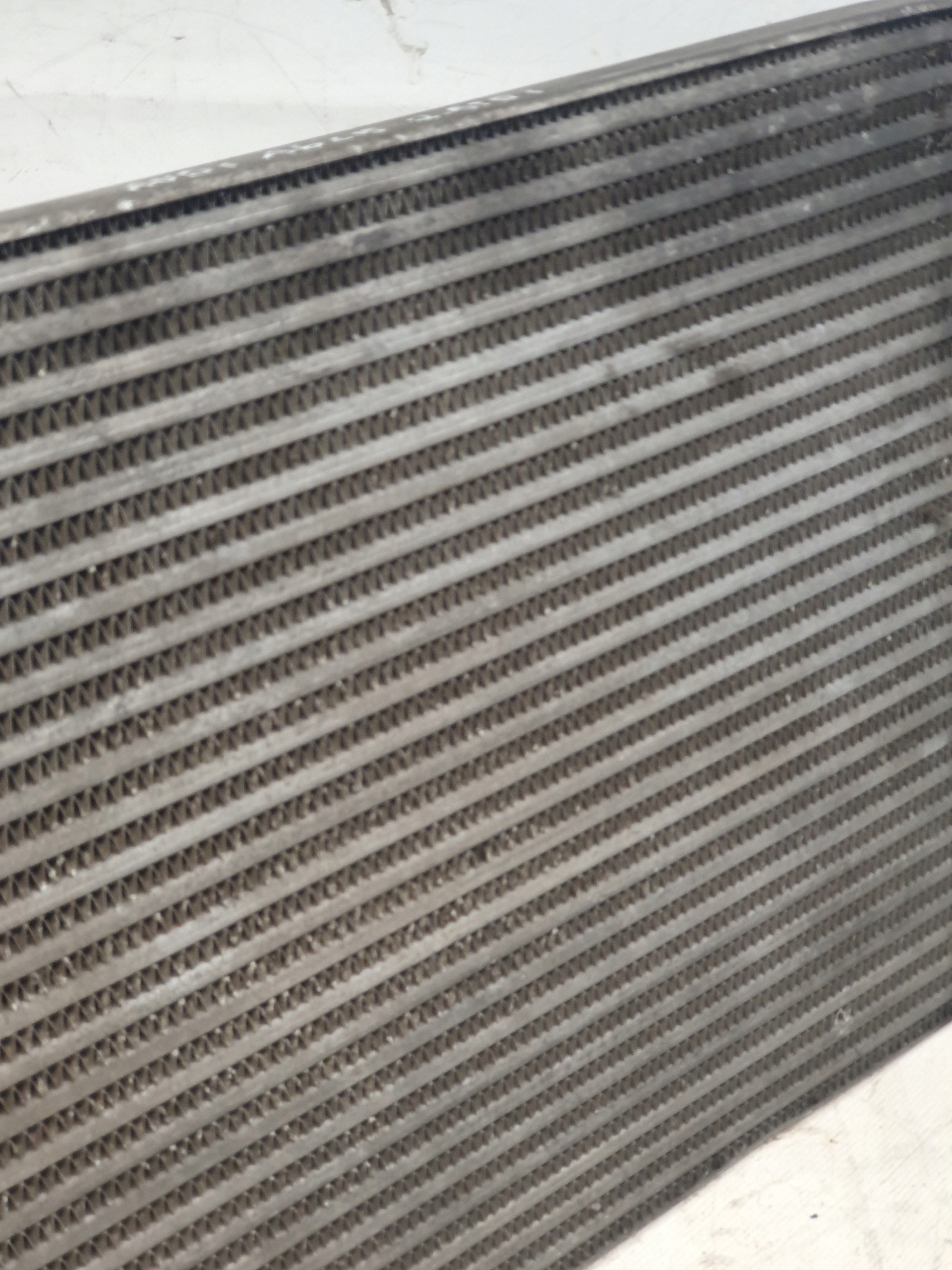 INTERCOOLER AUDI A6 C5 2.5TDI 98r.