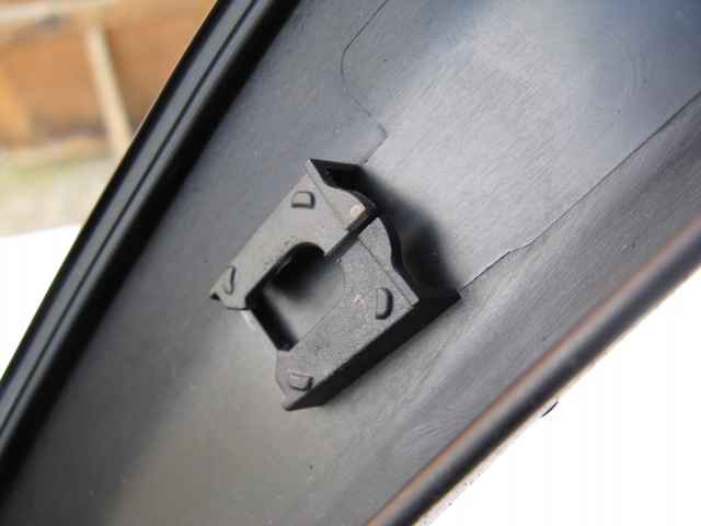 cap for fender left front SUZUKI SX4