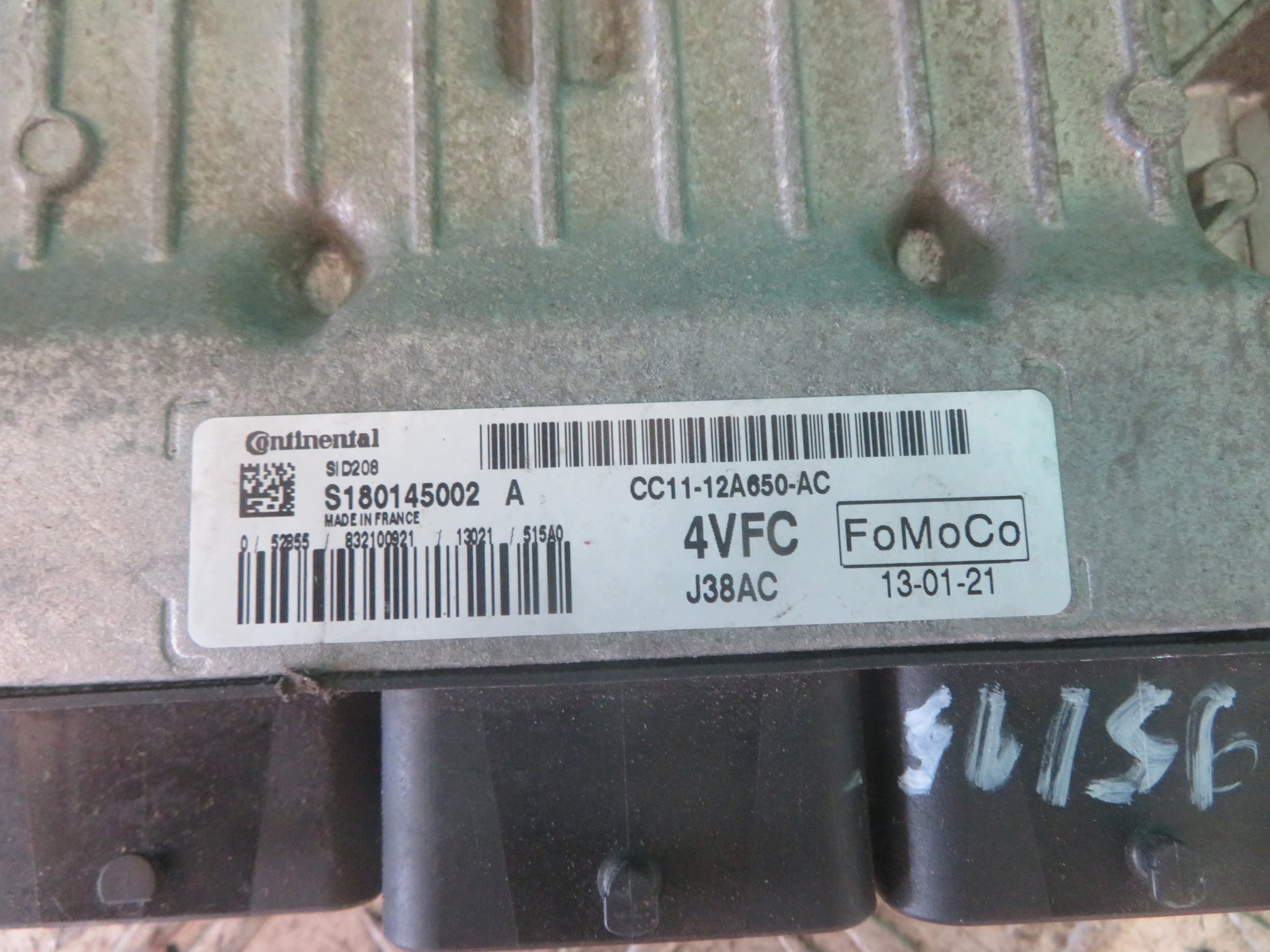 computer control unit of the engine FORD TRANSIT MK7 2.2 13R CC11-12A650-AC