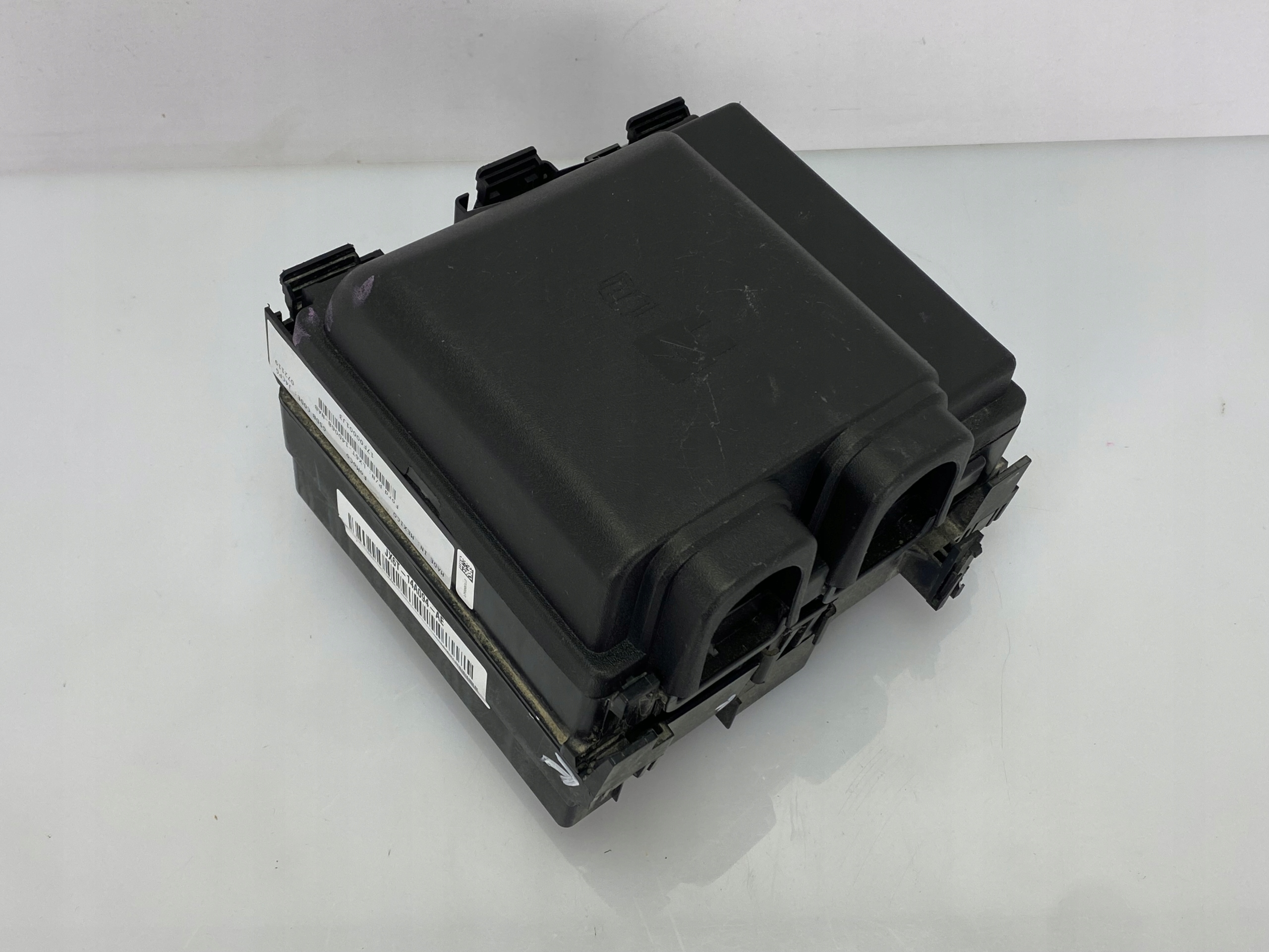 Module fusibles Ford Kuga MK3 Escape 2020+ USA