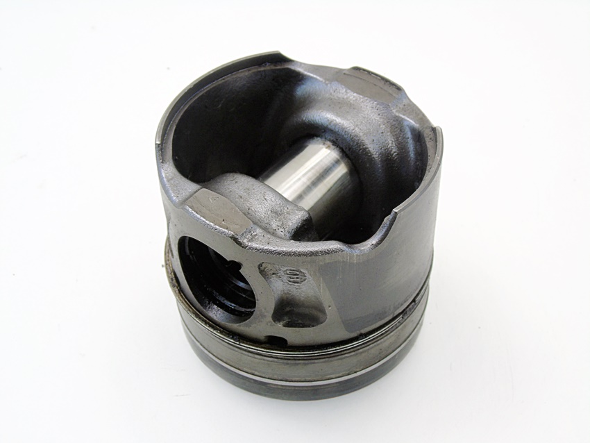 TŁOK 2.0 HDI C4 C5 JUMPY SCUDO DS4 DS5 EXPERT 308 407 508 3008 5008 807 Typ samochodu 4x4/SUV Autobusy Samochody dostawcze Samochody kempingowe Samochody osobowe