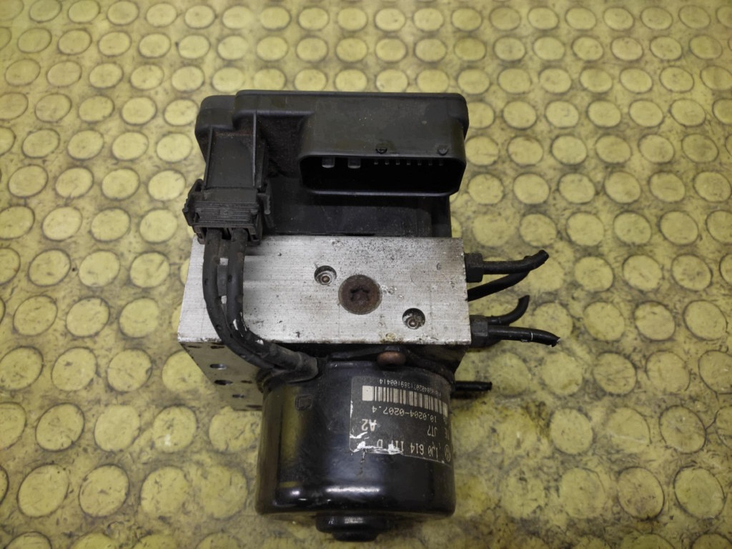 SEAT TOLEDO II pompe ABS 1J0614117D