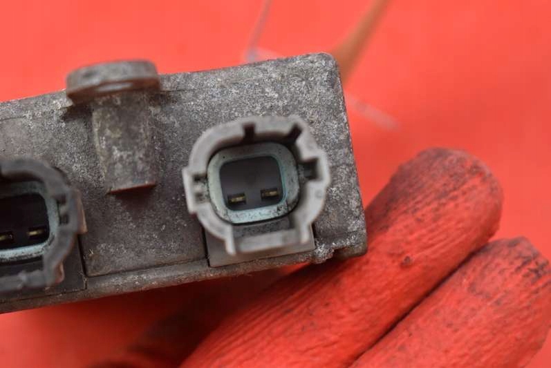 control unit KSENON XENON right HLB351D12-5 NISSAN MAXIMA A33 00-05