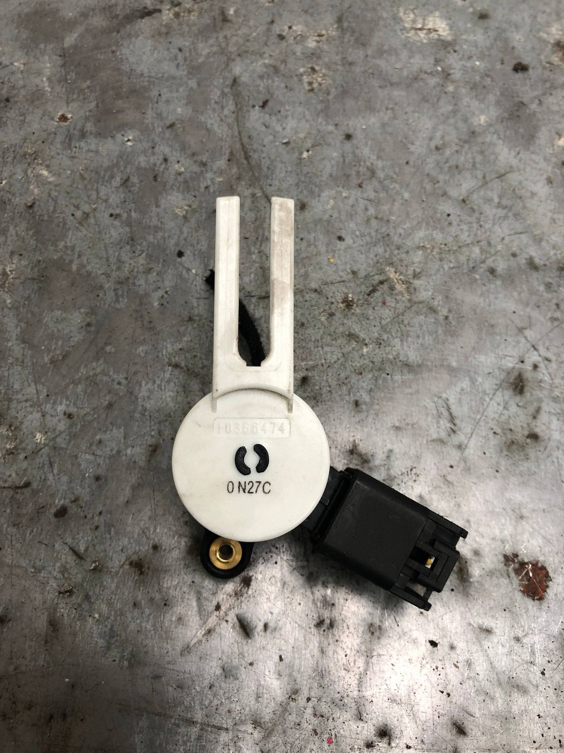 Sensor PEDALU Bremse OPEL ASTRA J 10366474