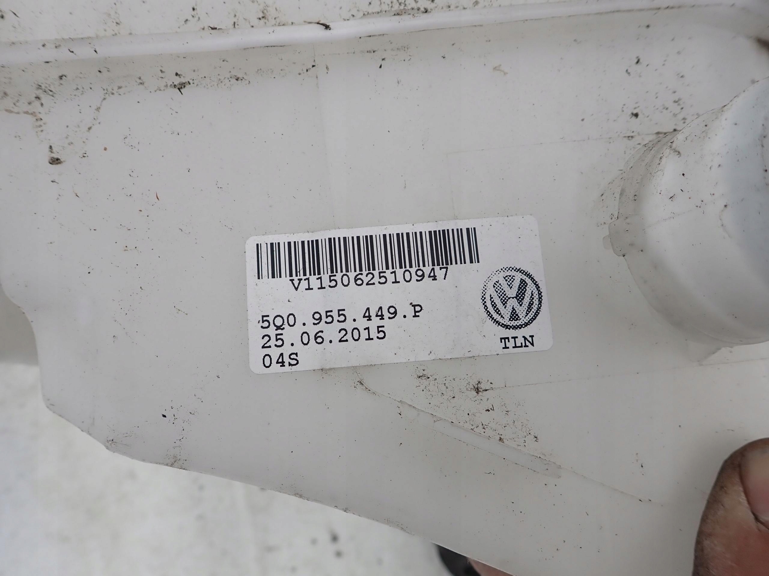 VW AUDI SEAT washer fluid tank 5Q0955449
