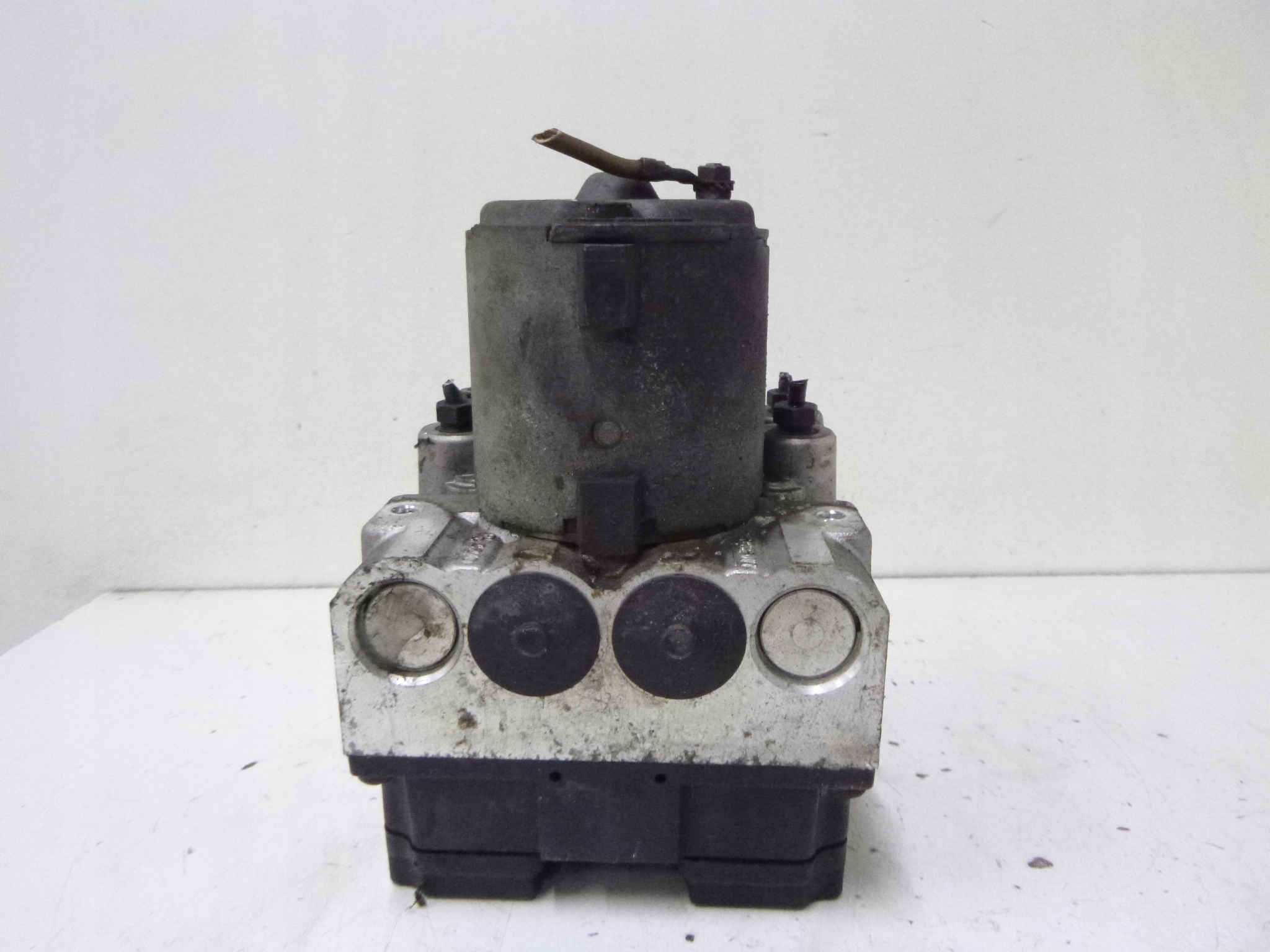 Pompa ABS Audi A4 B5 1.8 0265214002 94r.