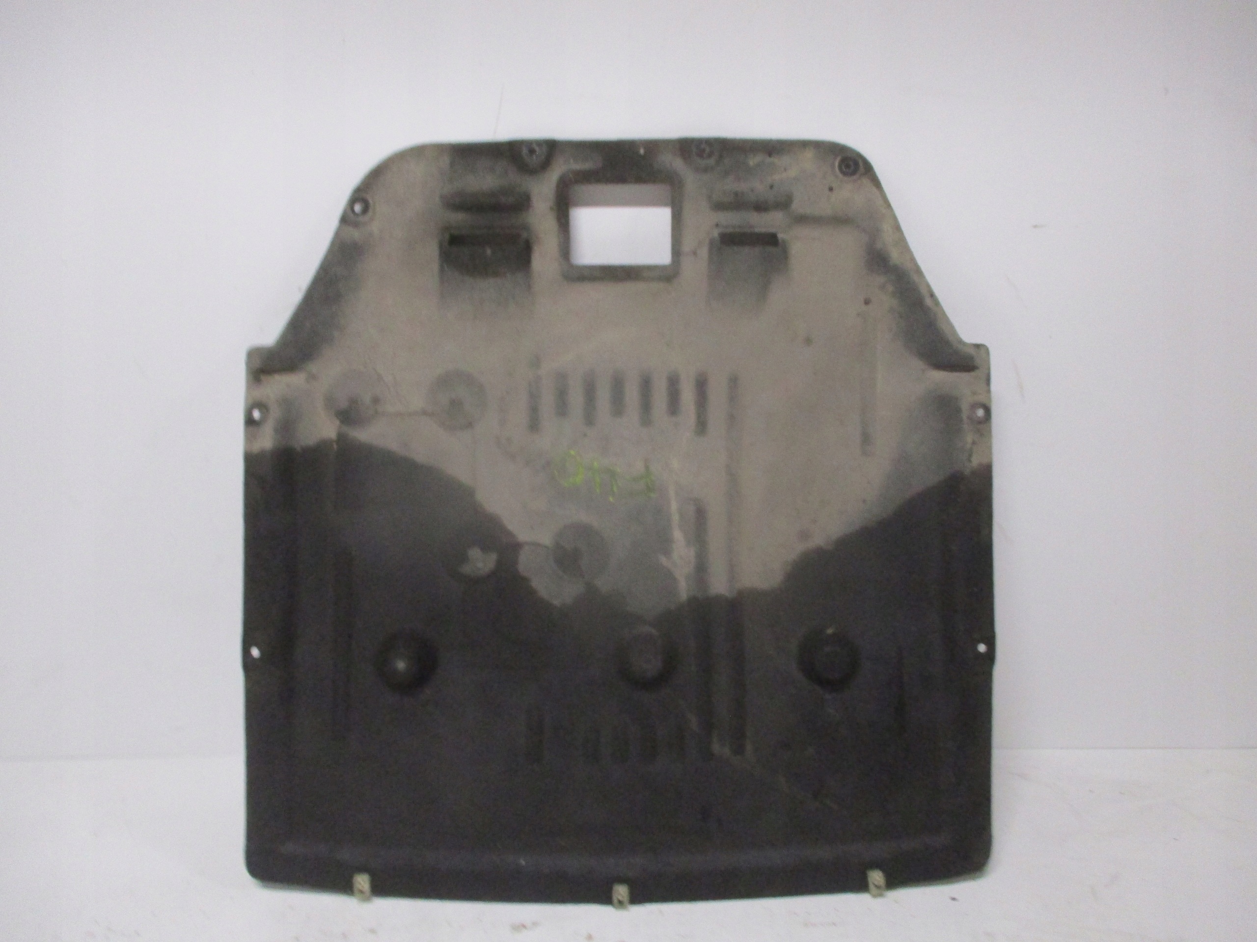 cover cover below engine BMW 1 F40