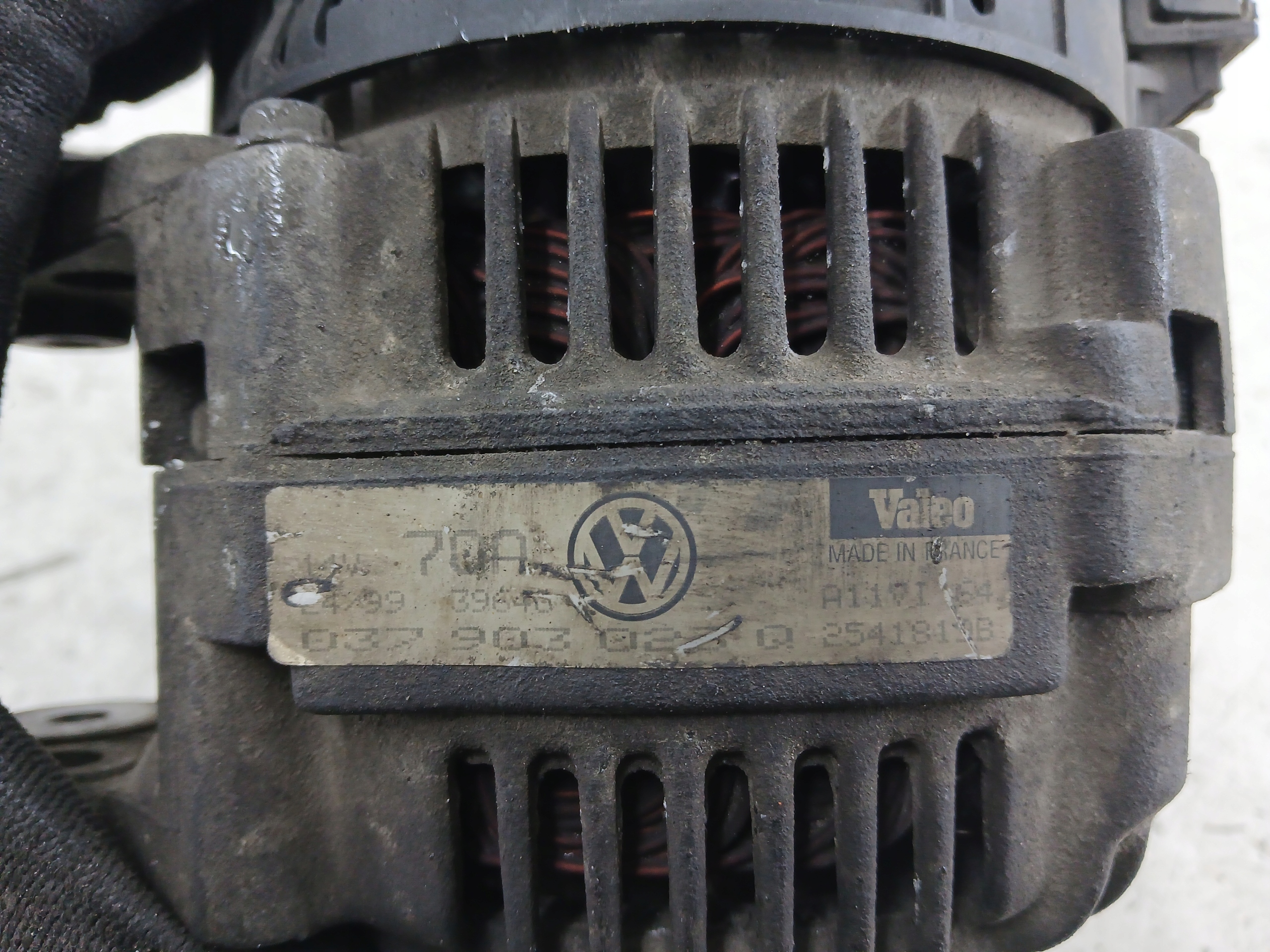 SKODA FABIA e 1.4 alternatore 037903025Q 70A
