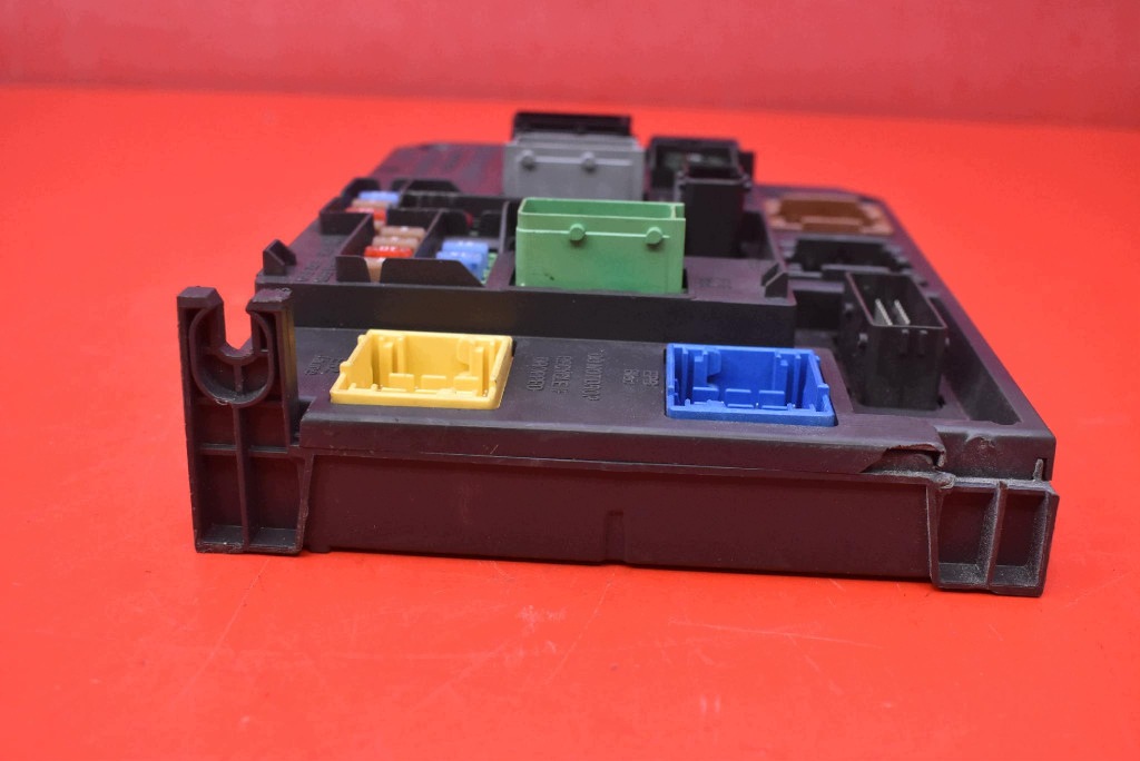 fuse box BSI 9664992380 CITROEN DS5 1.6 THP 200 KM 12-15