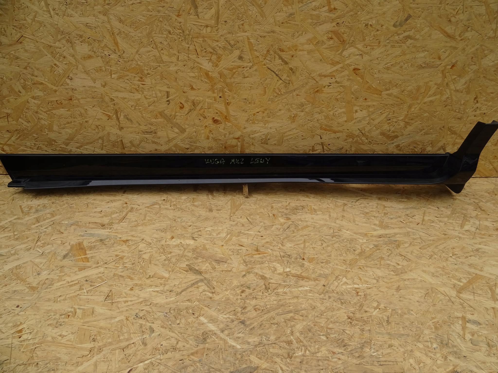 FORD KUGA MK2 ST-LINE NAKŁADKA PROGU LEWA