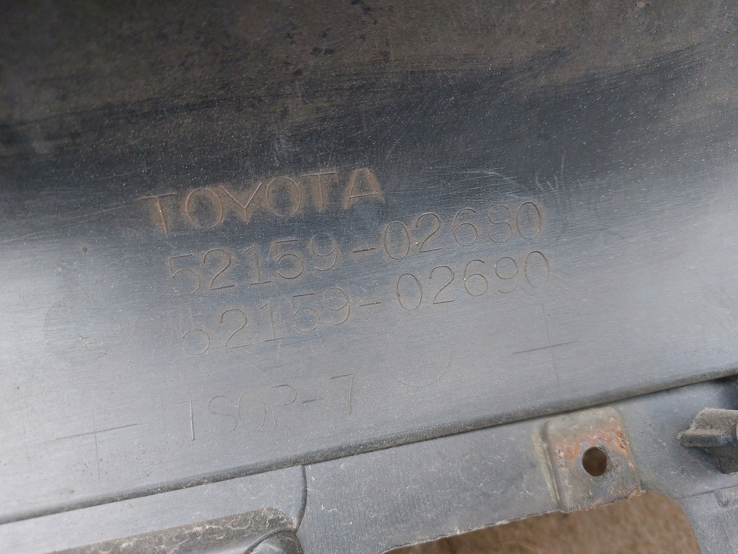 TOYOTA AURIS and 06-09r bumper front front