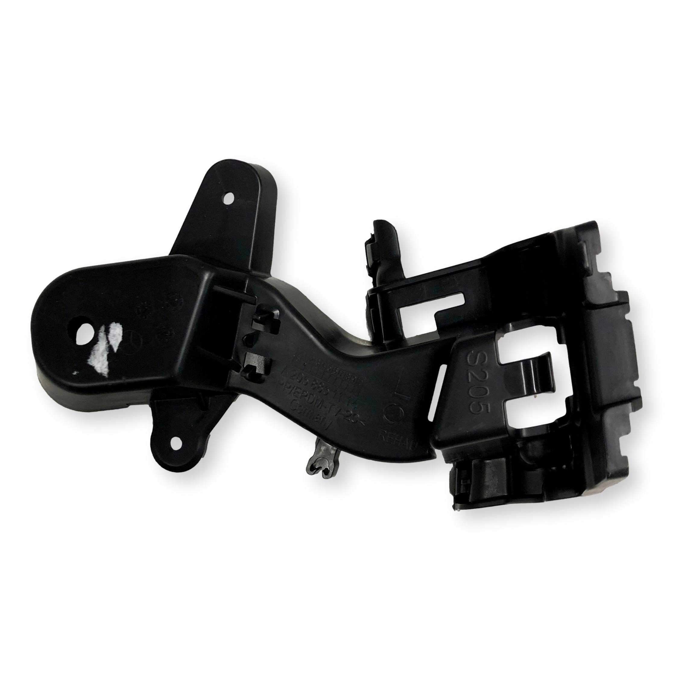 Mercedes C-klasa W205 Skluz nárazníku zadní levý Oe