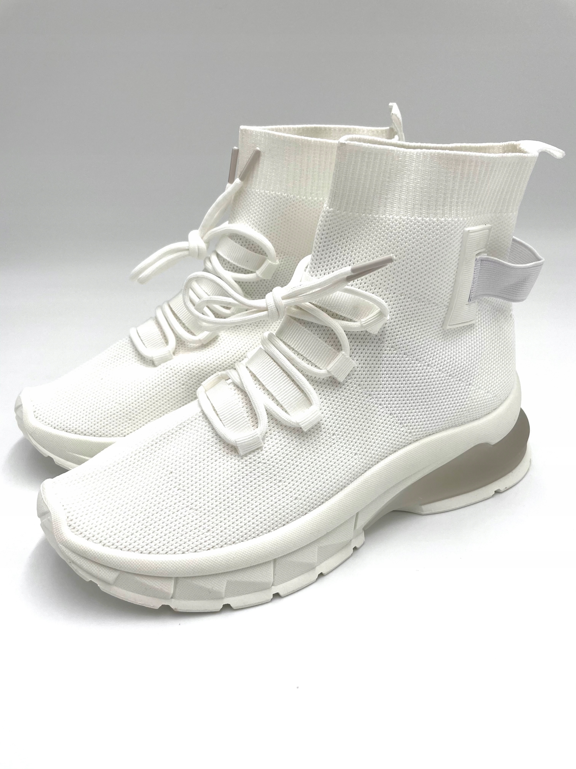 ADIDASY SNEAKERSY SIATKA STRECZ SKARPETA BIAŁE 38 Kod producenta JH-25