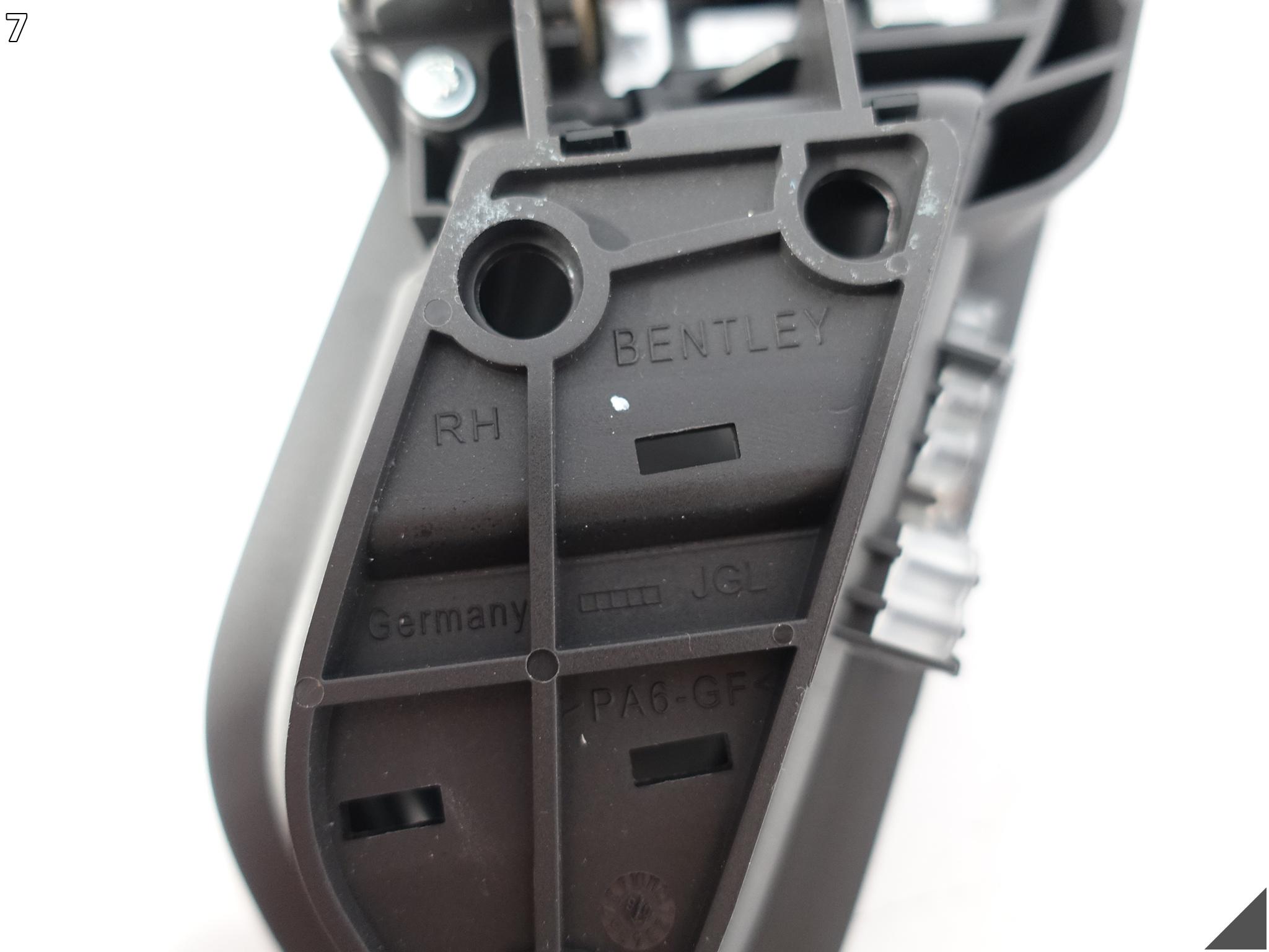 BENTLEY CONTINENTAL FLYING SPUR 3W5 06-12 handle switch door rear part R