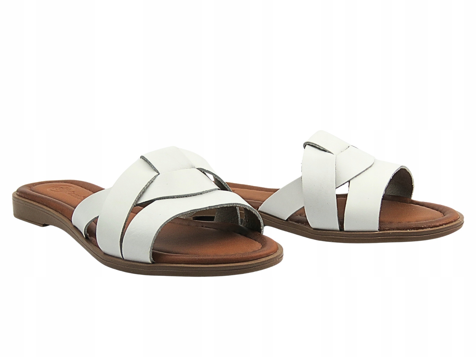 Nazouváky Cambell 24-64014 Bílé Kožené Ploché Pohodlné Lehké