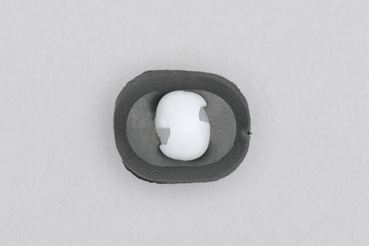 100 SPINKA KOŁEK LISTWY BOCZNEJ DO FIAT DUCATO CITROEN JUMPER PEUGEOT BOXER Kolor biały