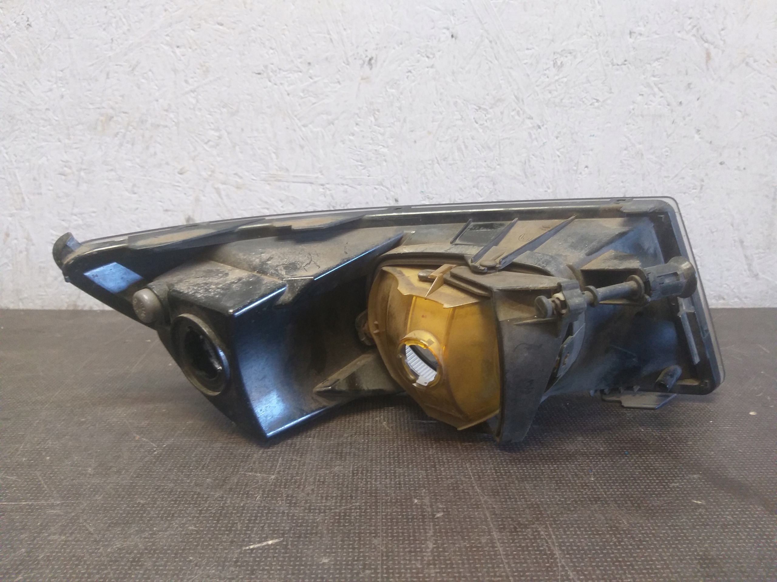 nebelscheinwerfer links SKODA FABIA II 2 LIFT 5J0941699C