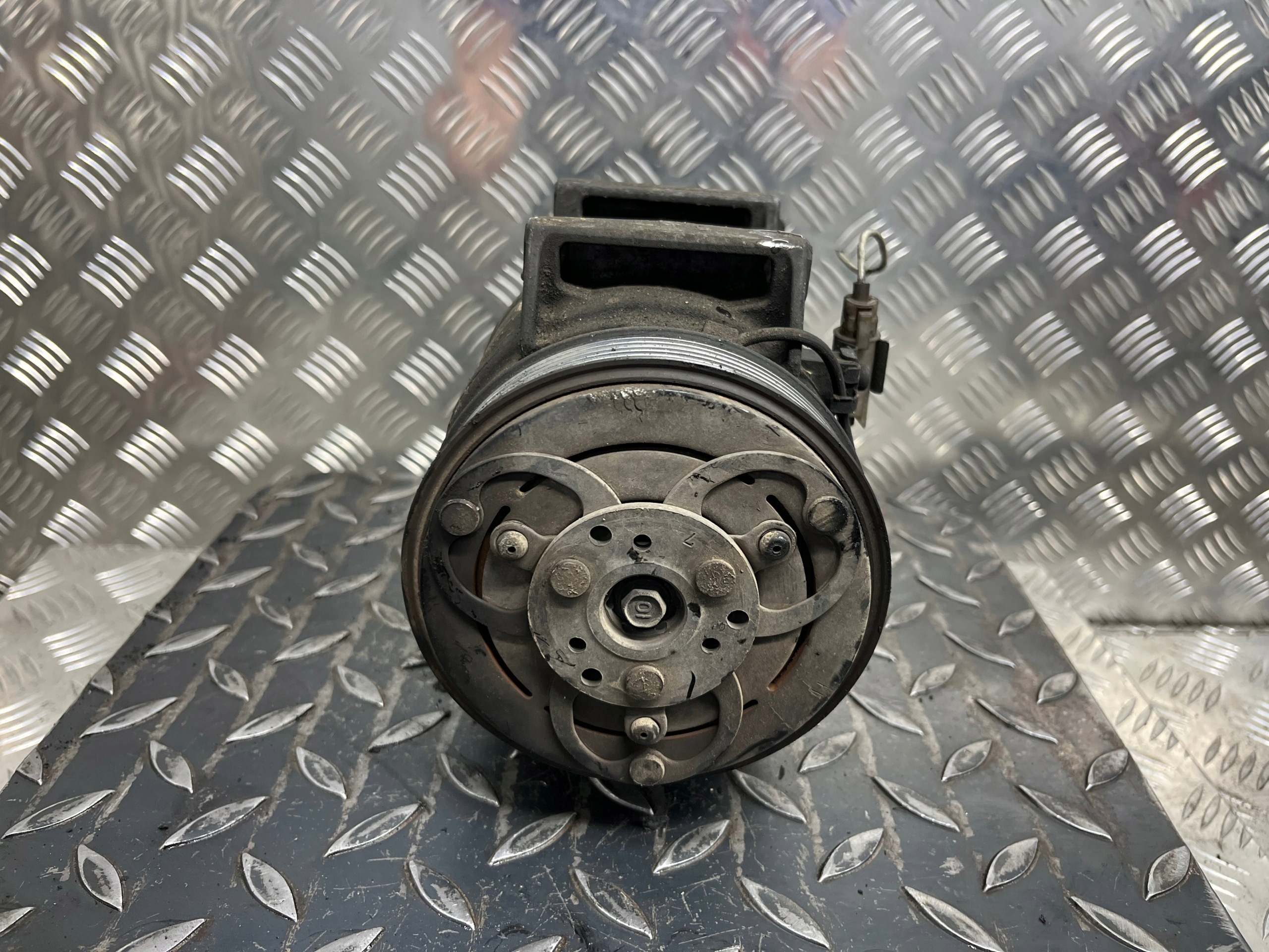 Klimakompressor klimaanlage VOLVO XC90 8708581