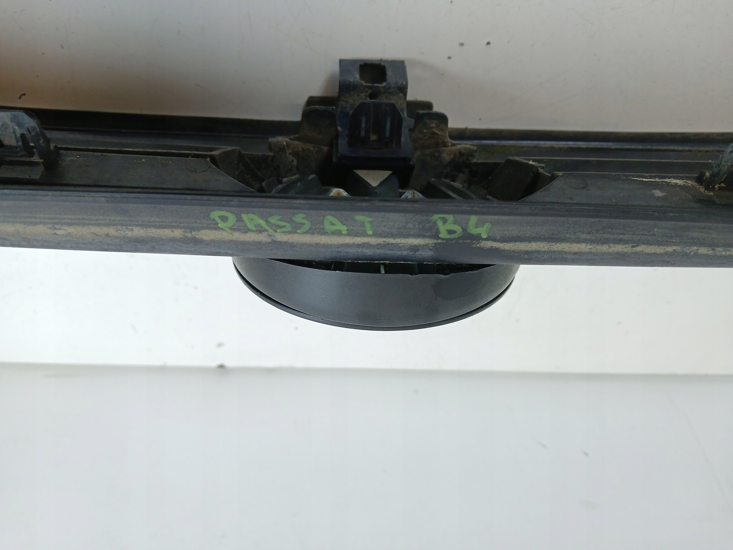 VW PASSAT B4 grille masque radiateur