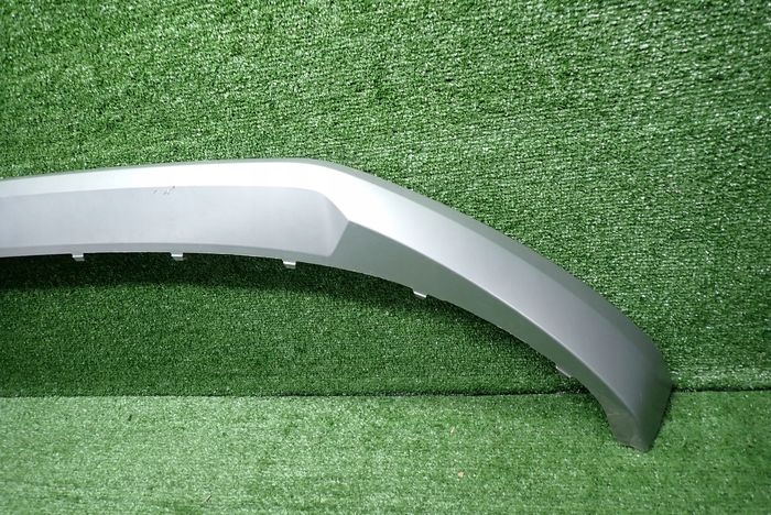 SKODA ENYAQ 21- Grill oben der Stoßstange