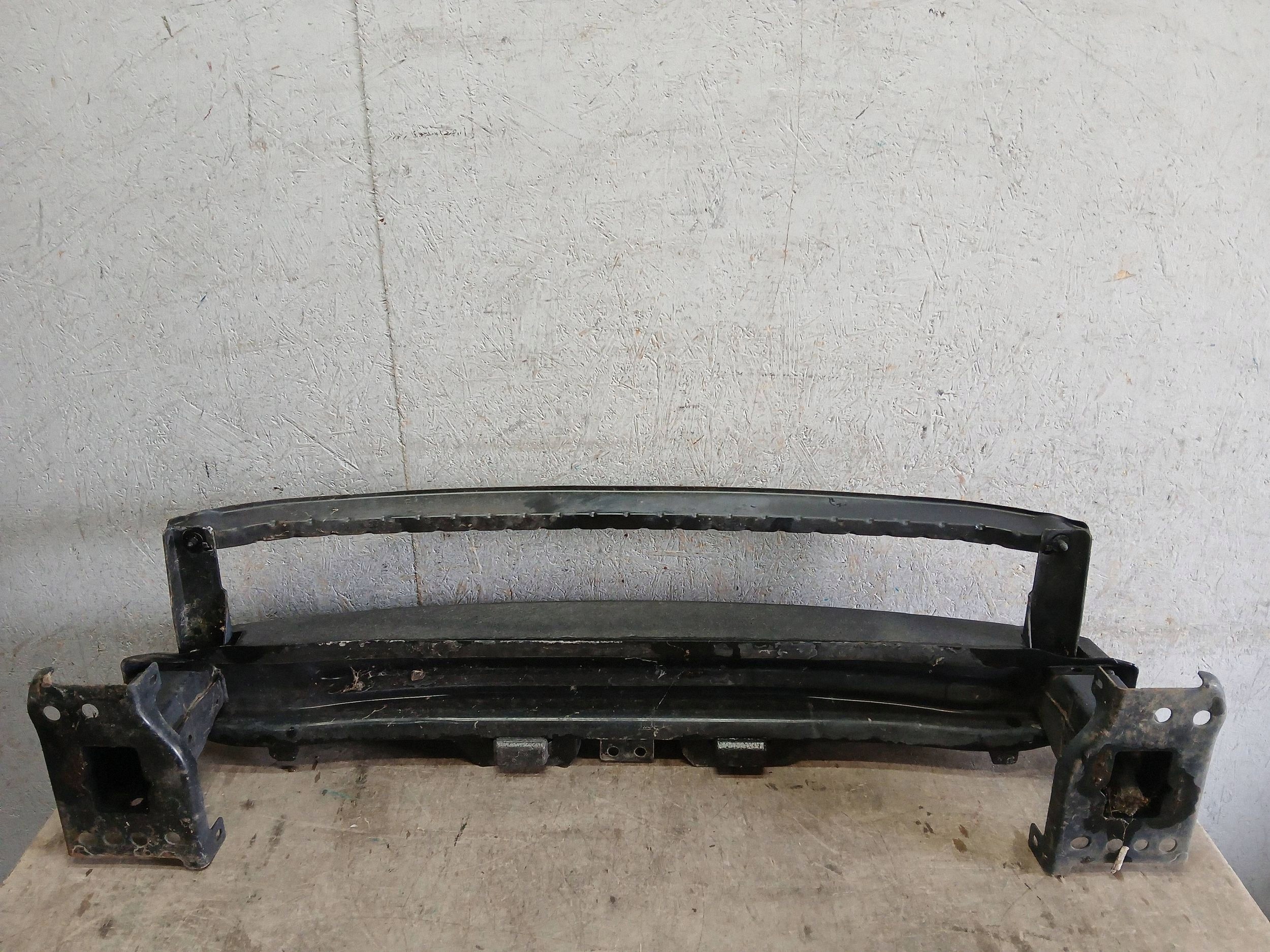 bumper support front VW TIGUAN and 1 5N 07- 5N0807109F