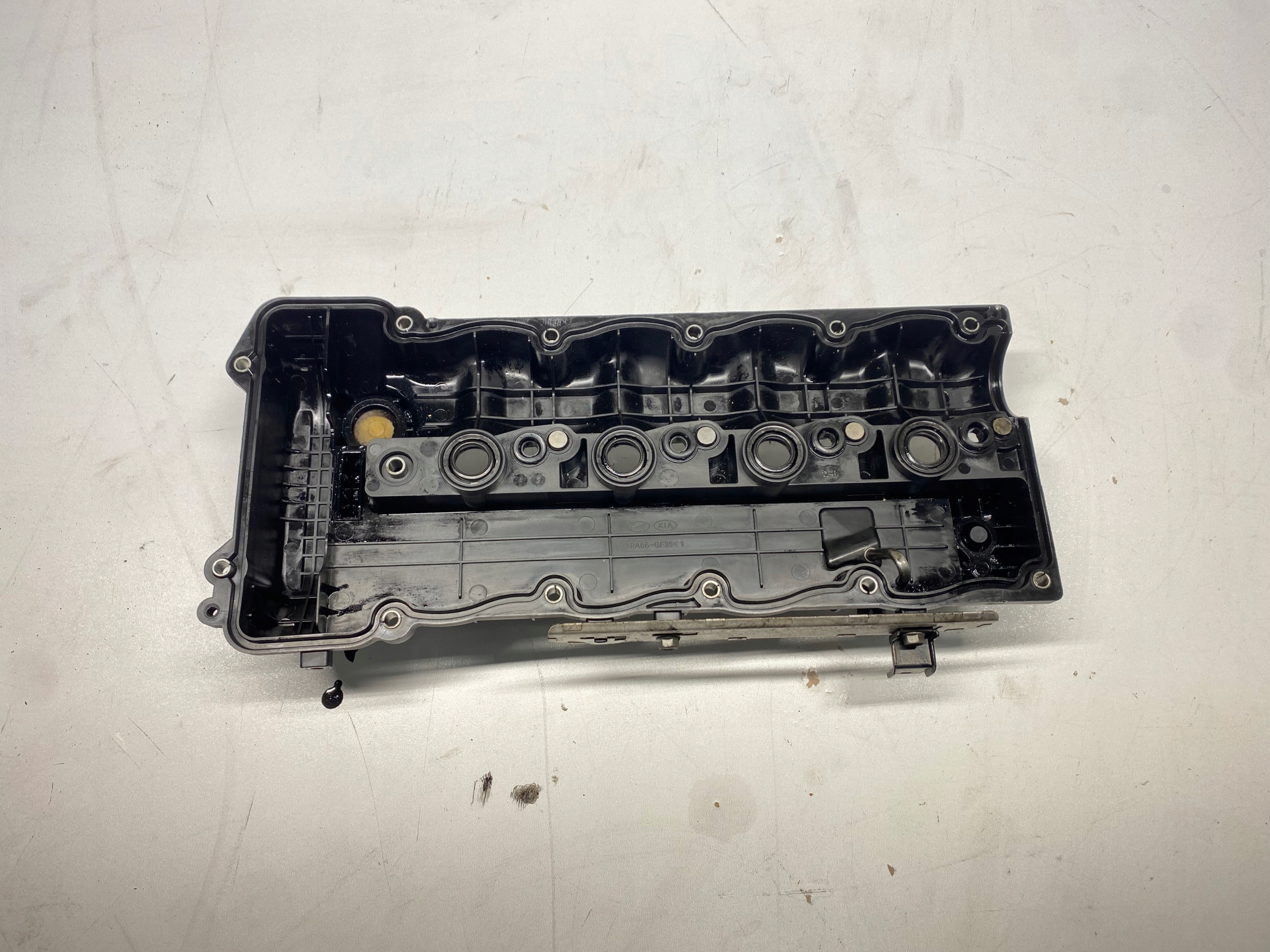 Abdeckung der Ventile HYUNDAI TUCSON II 1.7 CRDI D4FD EURO 6 15-19