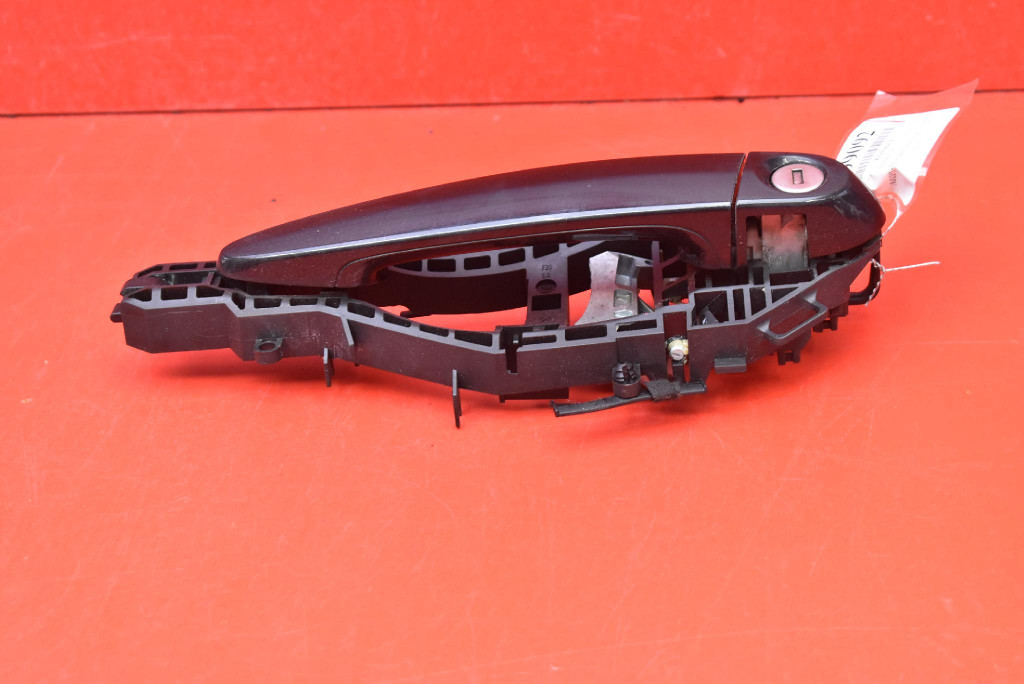 handle left front front 475 BMW F30 KOMBI 11-16