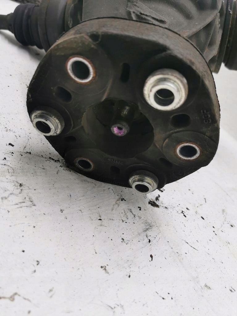 differential diff rear part MERCEDES C-KLASA W204 2.2 CDI 170KM A2043510408