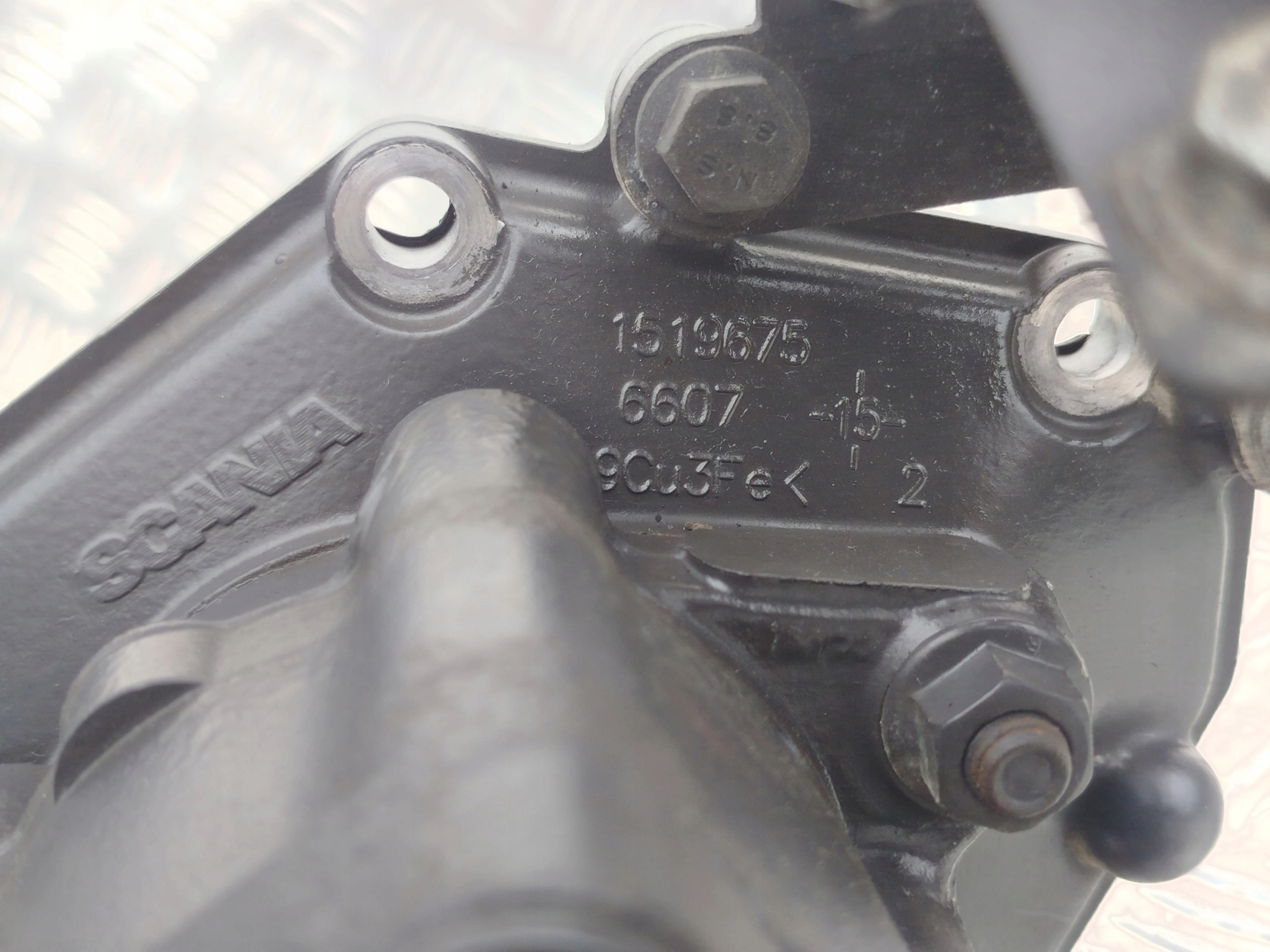 POMPA WSPOMAGANIA KIEROWNICY SCANIA R Producent części Scania OE